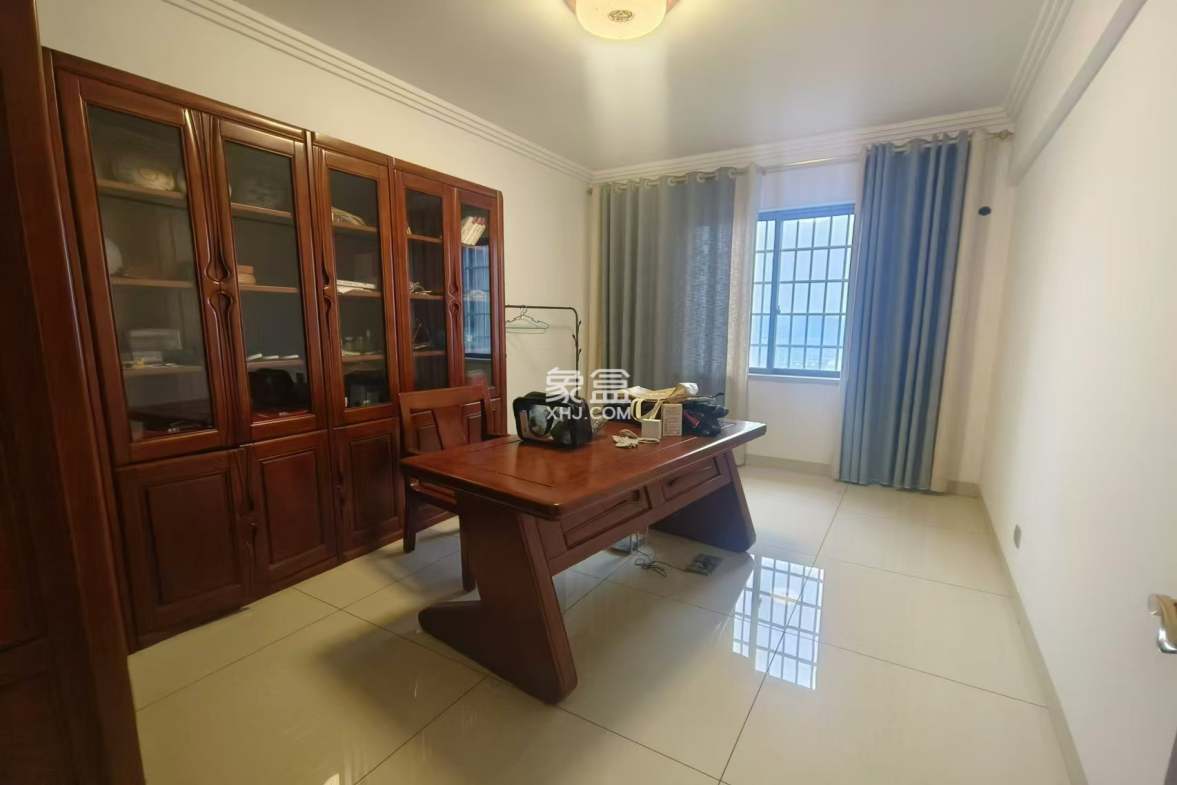 南苑上和一期 3室2厅2卫 82.8万 南苑上和一期 3室2厅2卫 82.8万室内图