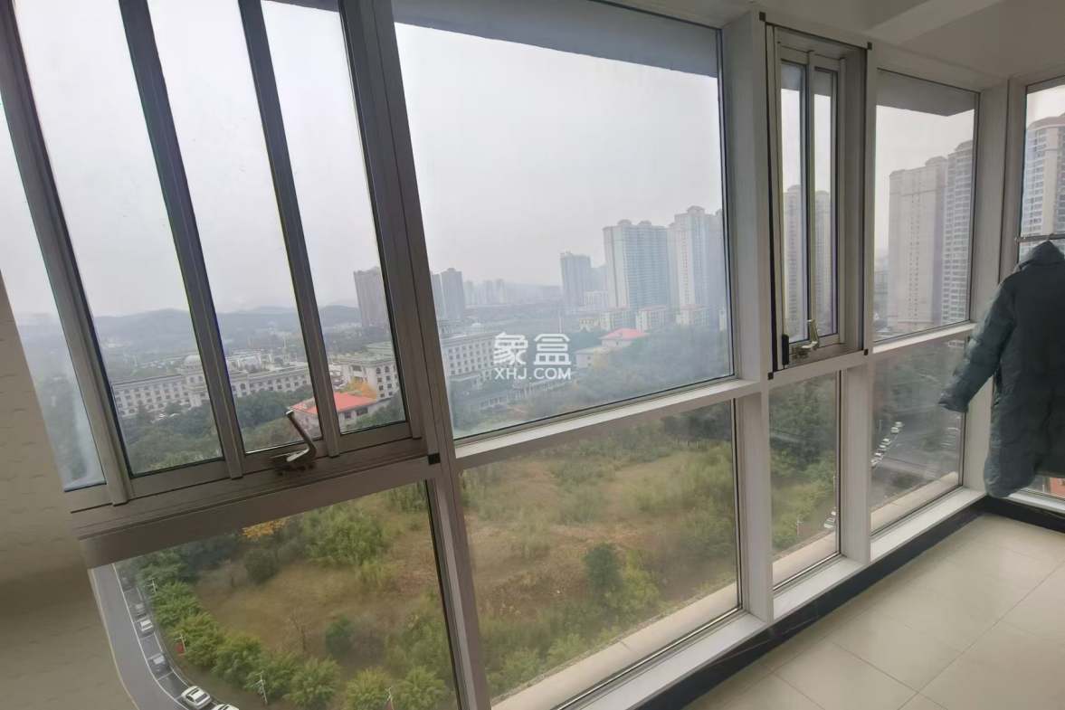 南苑上和一期 3室2厅2卫 82.8万 南苑上和一期 3室2厅2卫 82.8万室内图