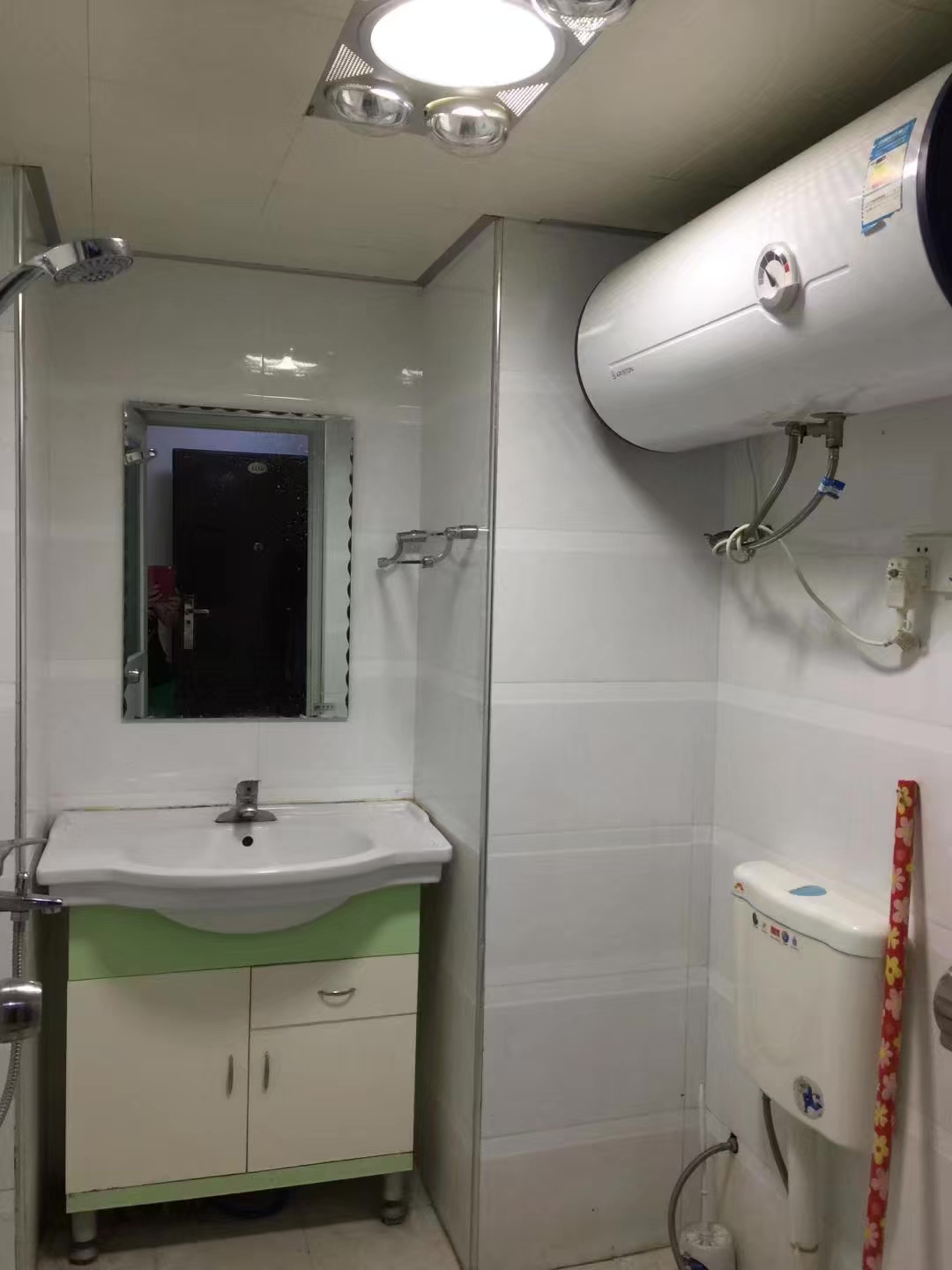 星海名都 1室1厅1卫 750.0元/月 星海名都 1室1厅1卫 750.0元/月室内图