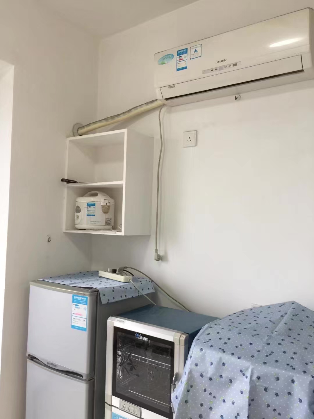 星海名都 1室1厅1卫 750.0元/月 星海名都 1室1厅1卫 750.0元/月室内图