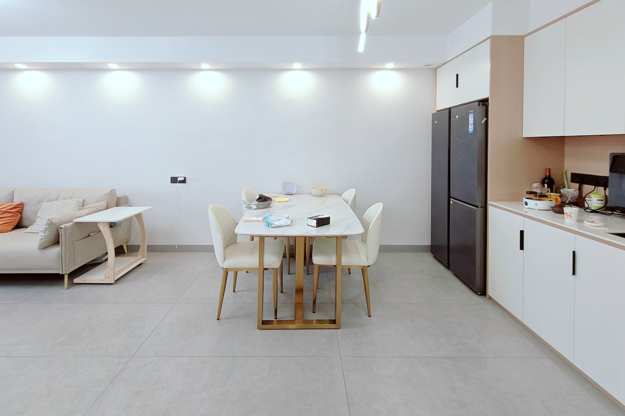 正荣财富中心 3室2厅1卫 86.88万 正荣财富中心 3室2厅1卫 86.88万客厅