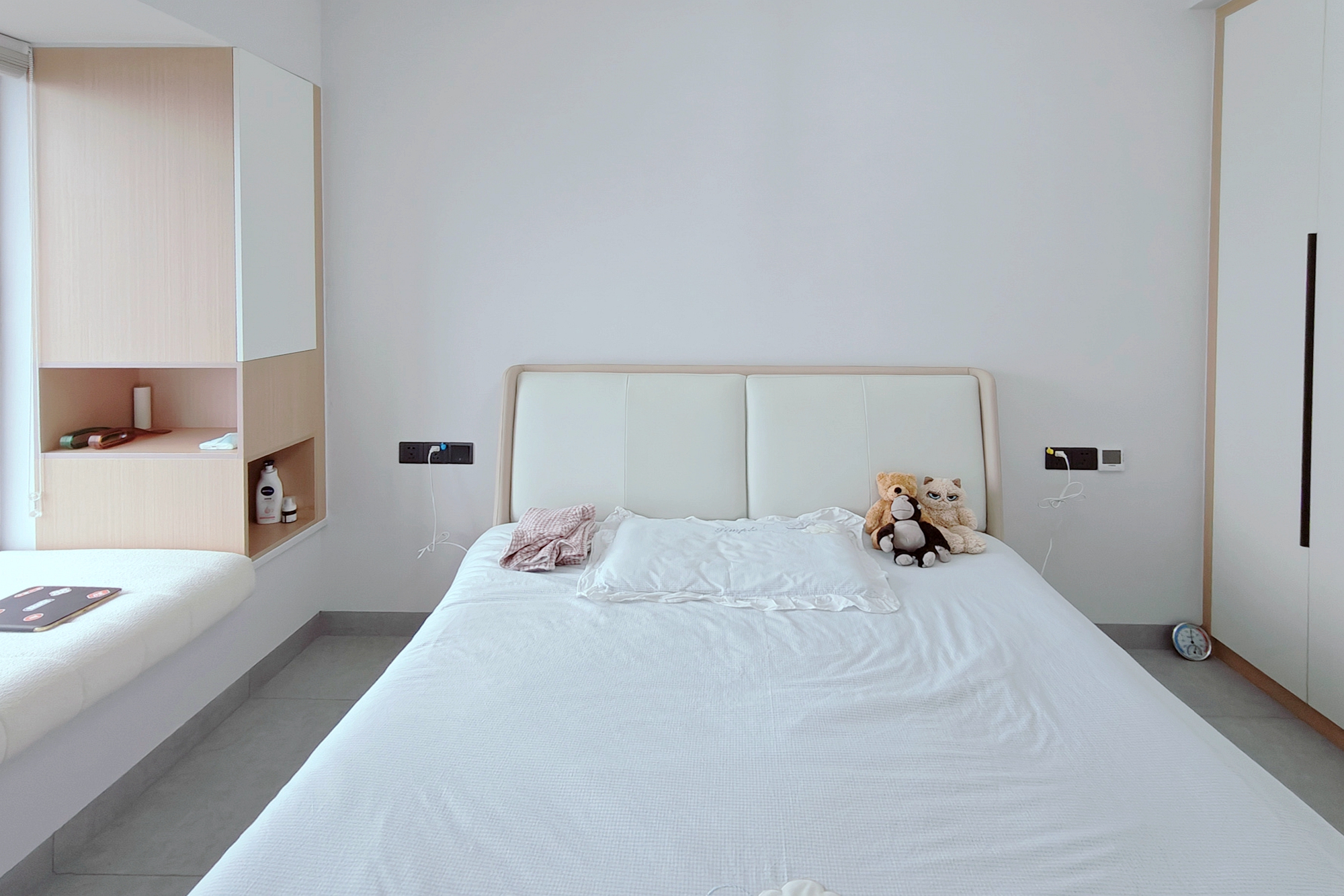 正荣财富中心 3室2厅1卫 86.88万 正荣财富中心 3室2厅1卫 86.88万卧室