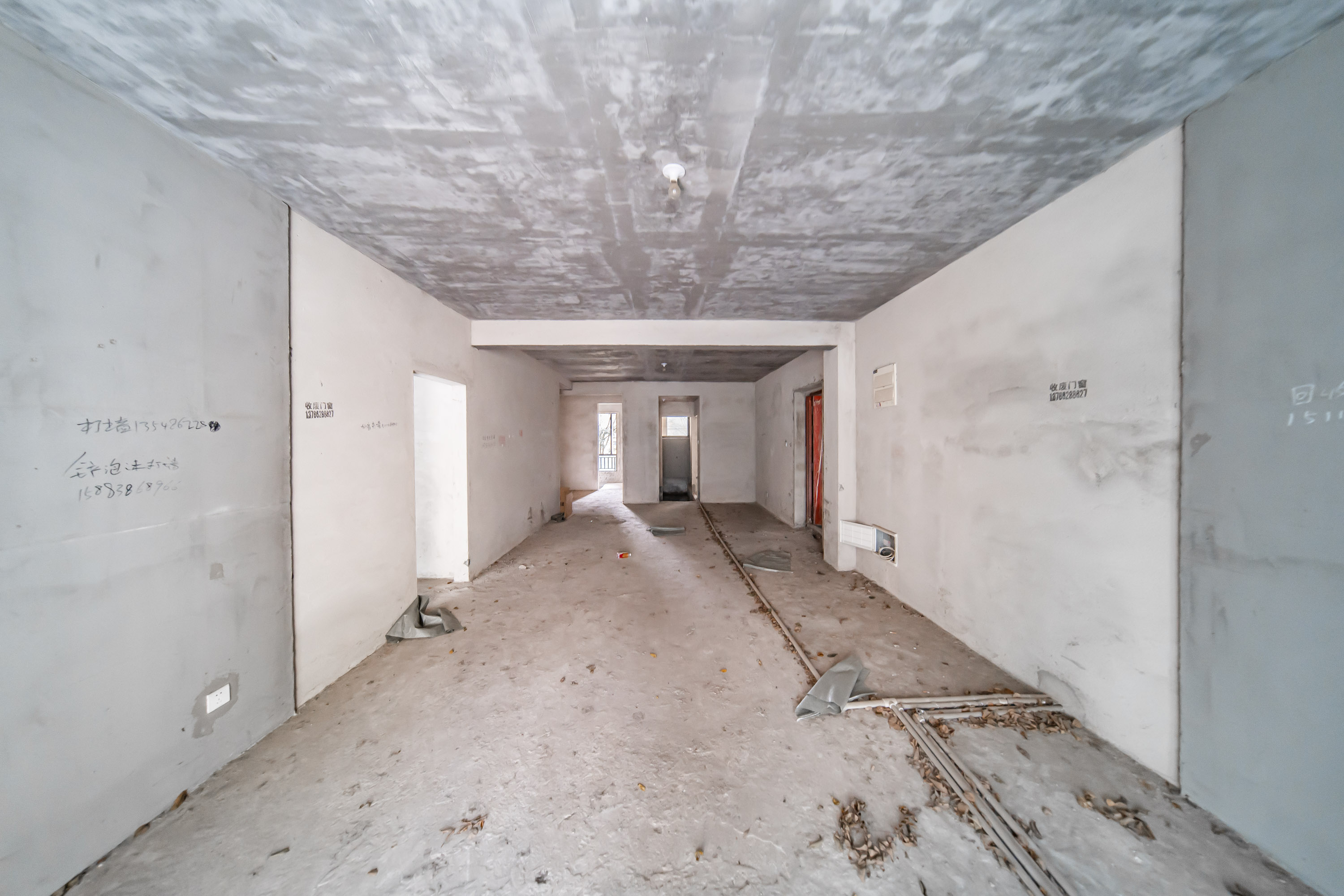 洋湖18克拉(旷远洋湖18克拉)  7室3厅3卫    300.0万 洋湖18克拉(旷远洋湖18克拉)  7室3厅3卫    300.0万客厅