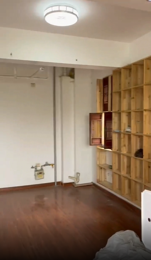 合能洋湖公馆 2室1厅1卫 2000.0元/月 合能洋湖公馆 2室1厅1卫 2000.0元/月室内图