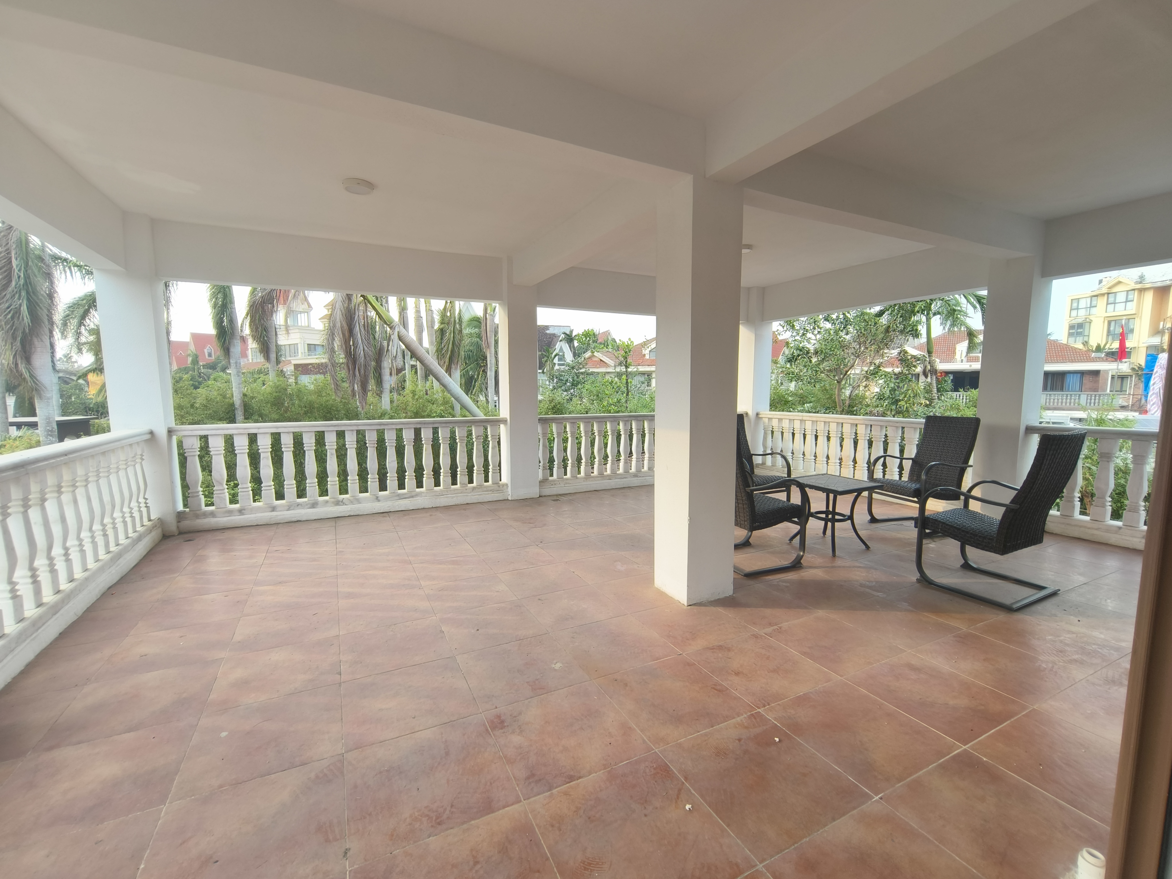 海南大公馆(海岸绿洲) 8室2厅5卫 32000.0元/月 海南大公馆(海岸绿洲) 8室2厅5卫 32000.0元/月室内图