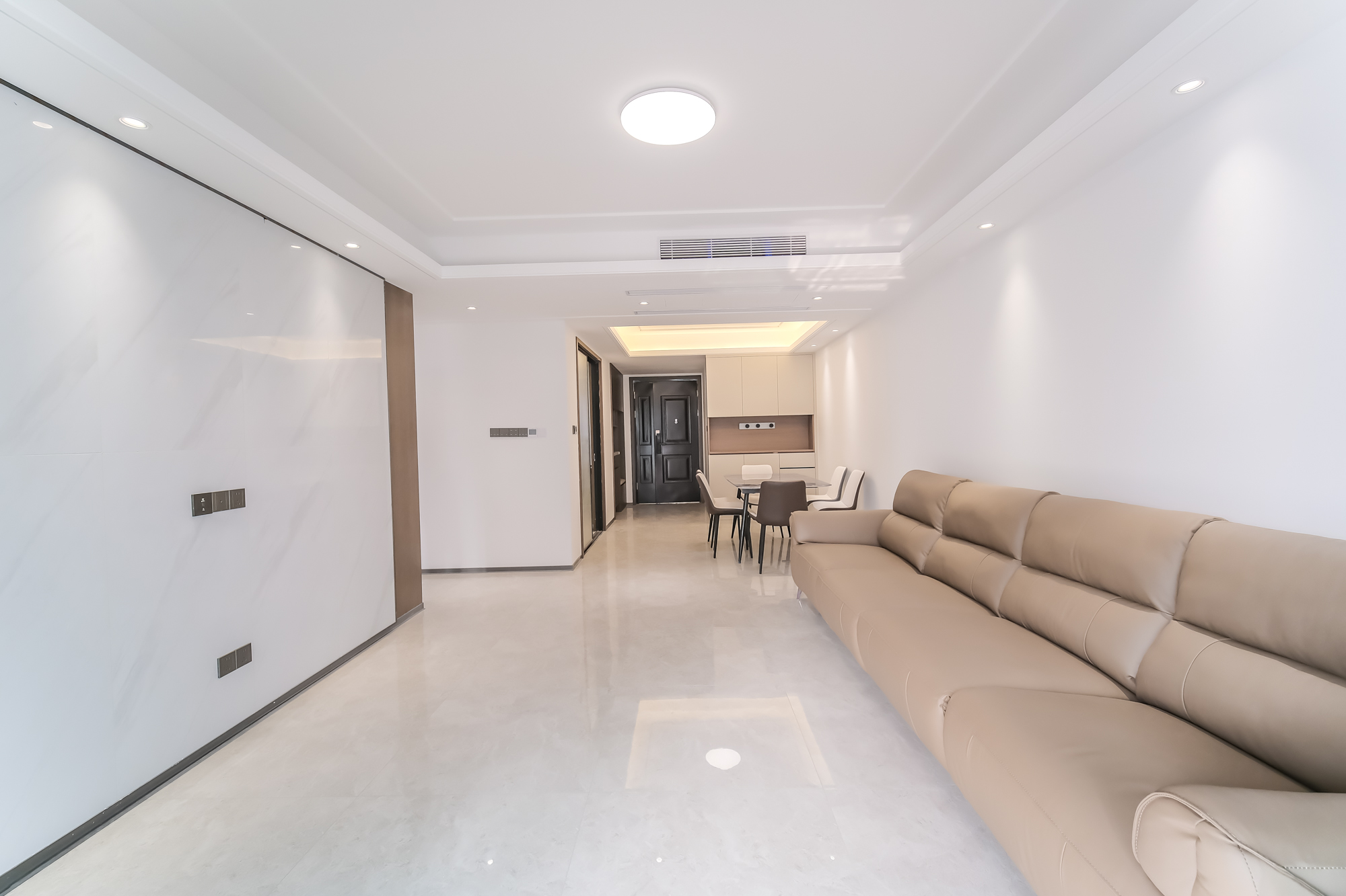 荣盛锦绣学府  1室0厅0卫    120.0万 荣盛锦绣学府  1室0厅0卫    120.0万客厅