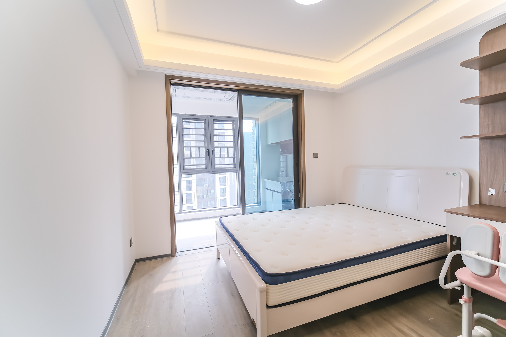 荣盛锦绣学府  1室0厅0卫    120.0万 荣盛锦绣学府  1室0厅0卫    120.0万卧室