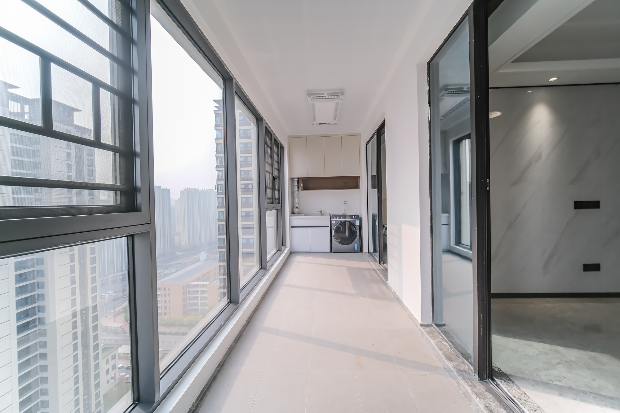 荣盛锦绣学府  1室0厅0卫    120.0万 荣盛锦绣学府  1室0厅0卫    120.0万阳台