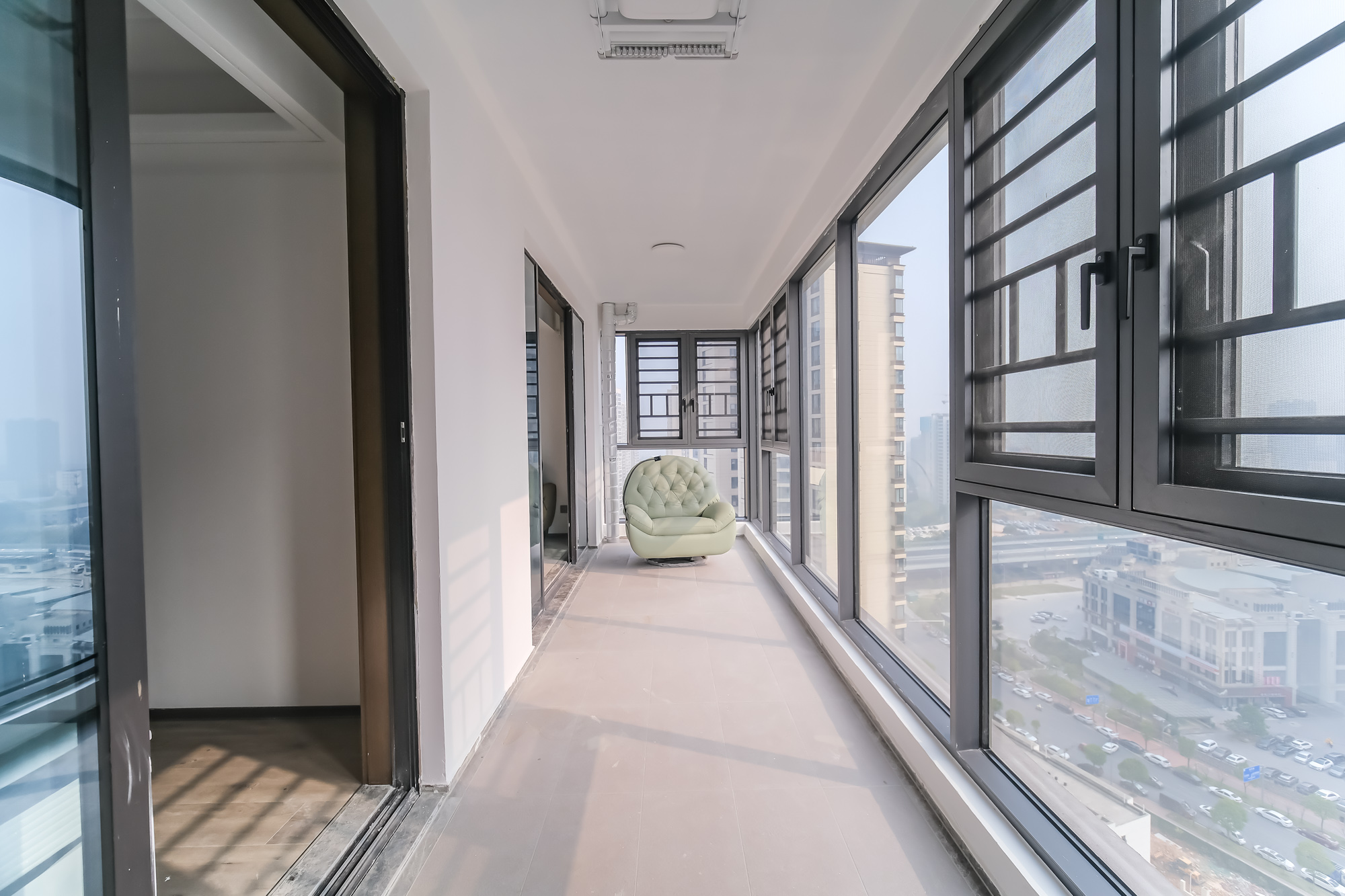 荣盛锦绣学府  1室0厅0卫    120.0万 荣盛锦绣学府  1室0厅0卫    120.0万阳台