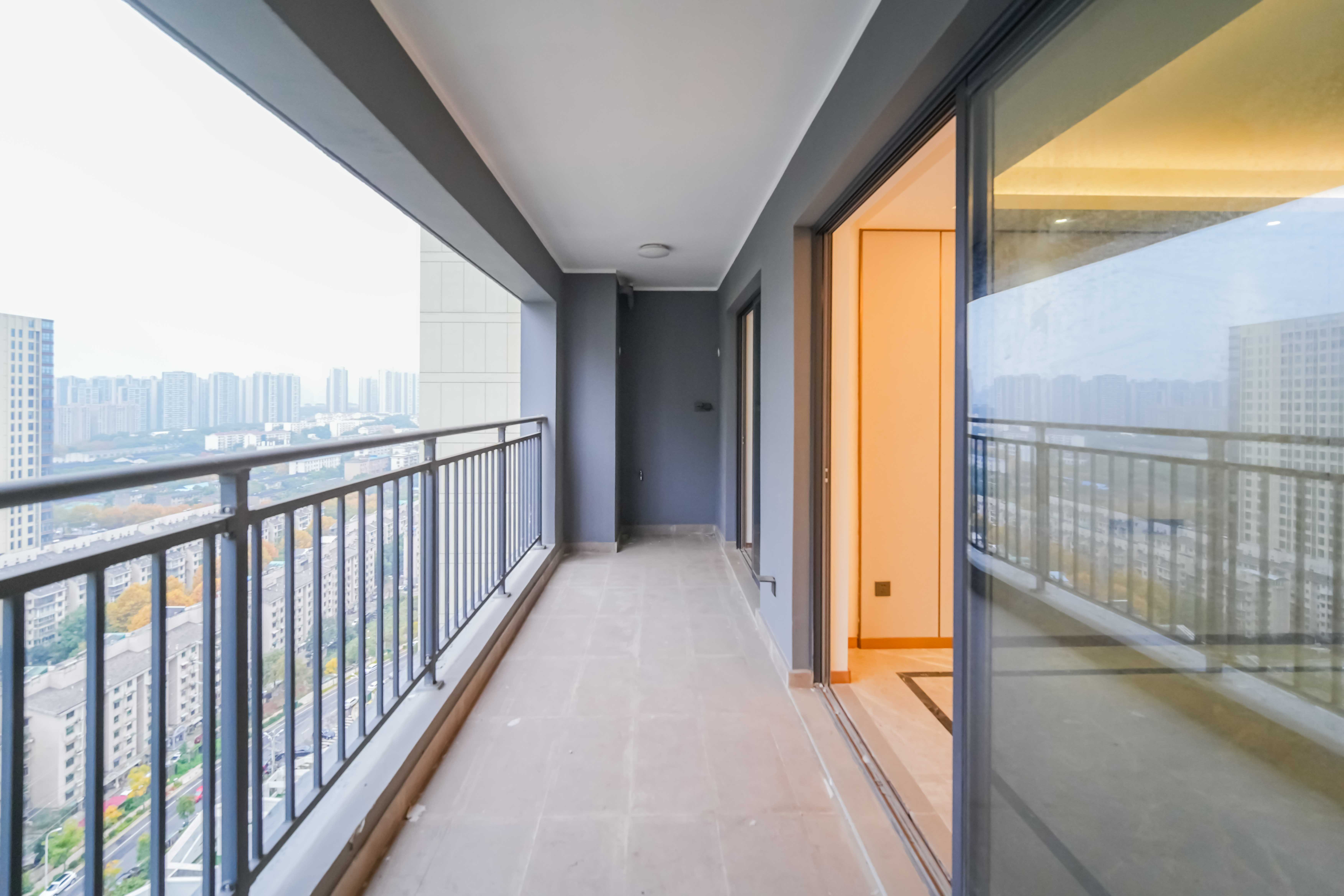 旭辉雨花郡  4室2厅2卫   195.00万其他