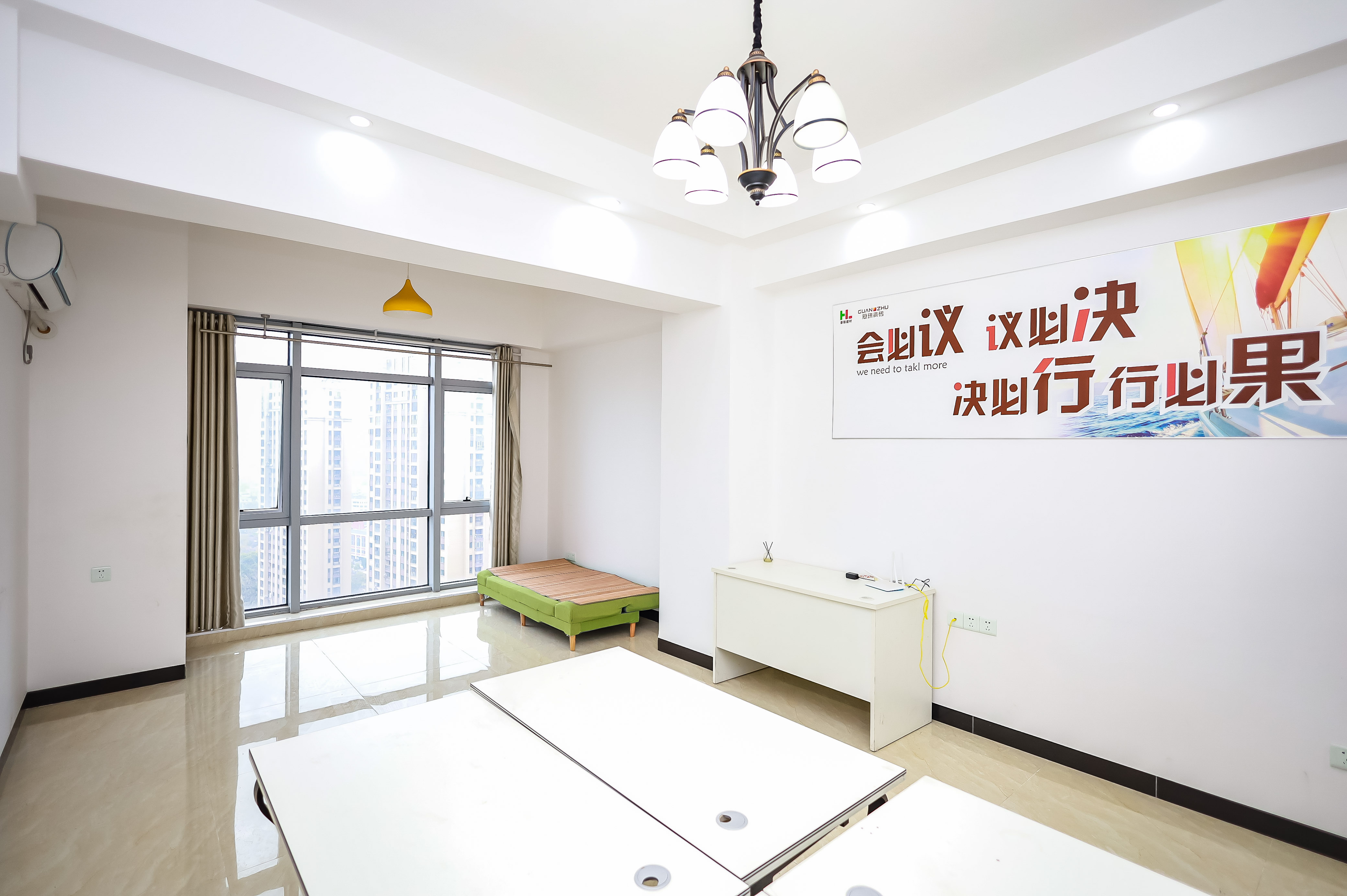 奥克斯缔壹城  1室1厅1卫   26.80万卧室