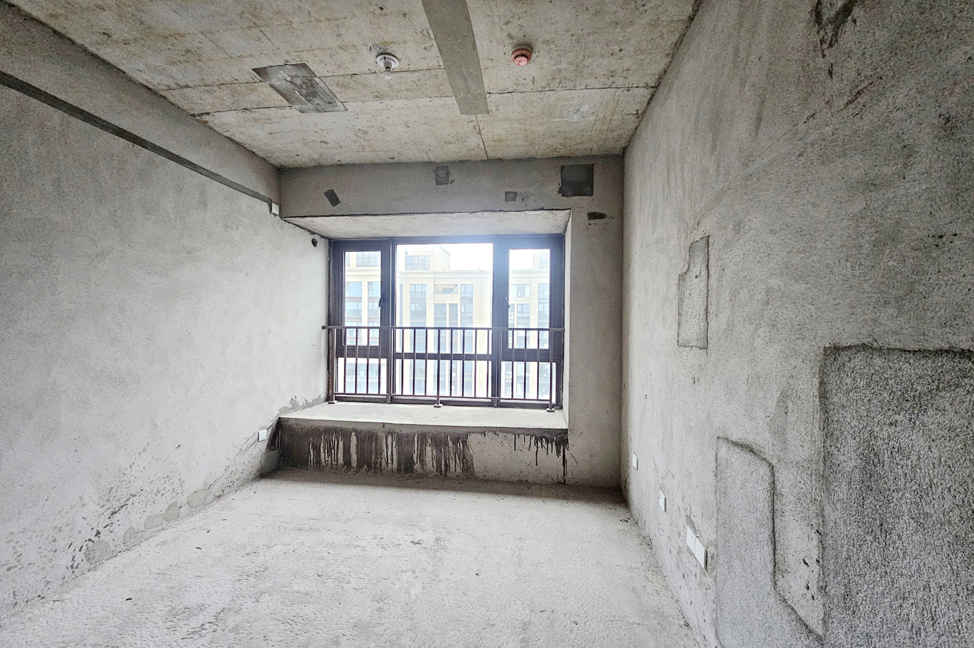 明昇壹城(明昇时代广场)二期  4室2厅2卫    189.0万 明昇壹城(明昇时代广场)二期  4室2厅2卫    189.0万其他