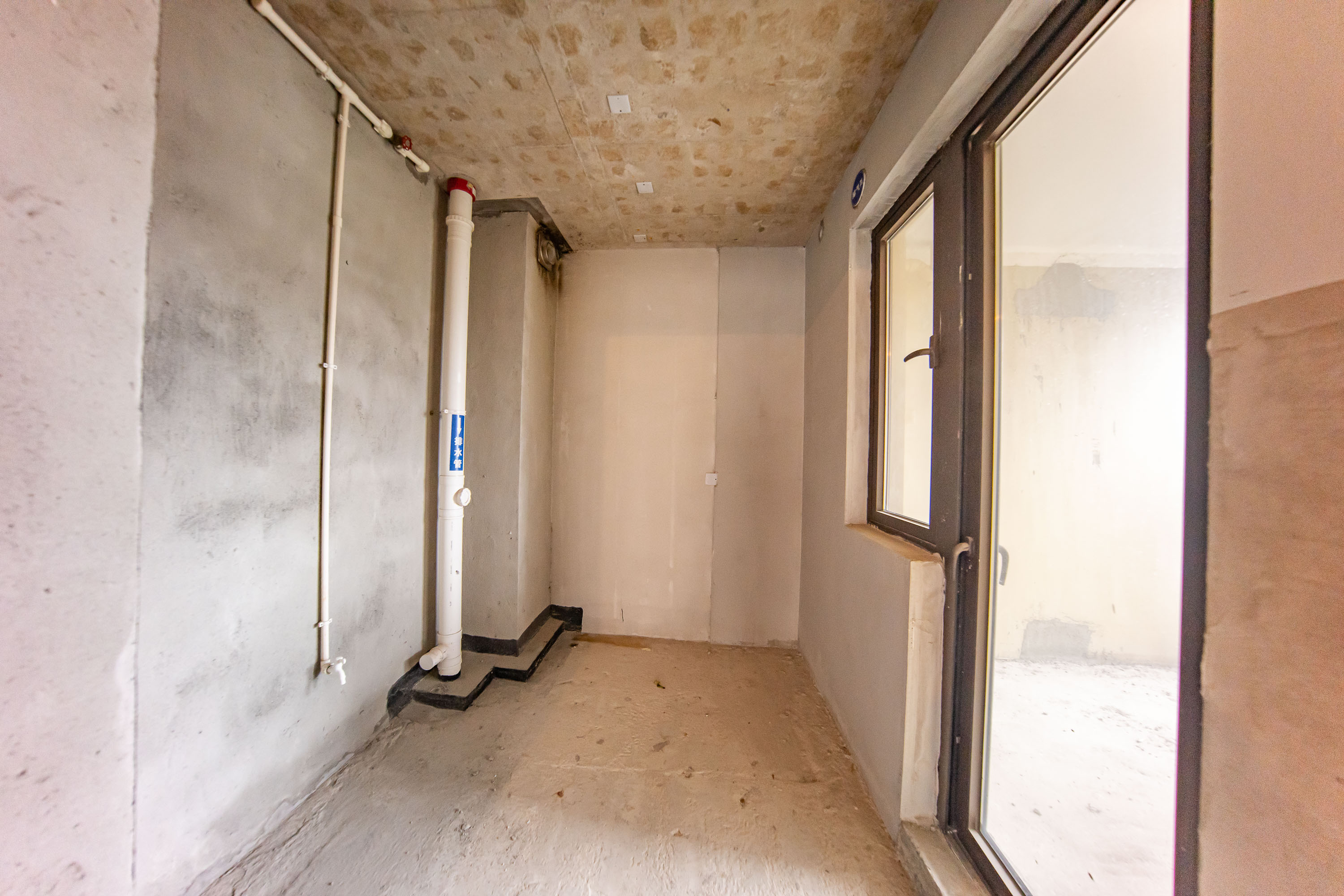 融创融公馆（融创臻苑）  3室2厅2卫    83.8万厨房