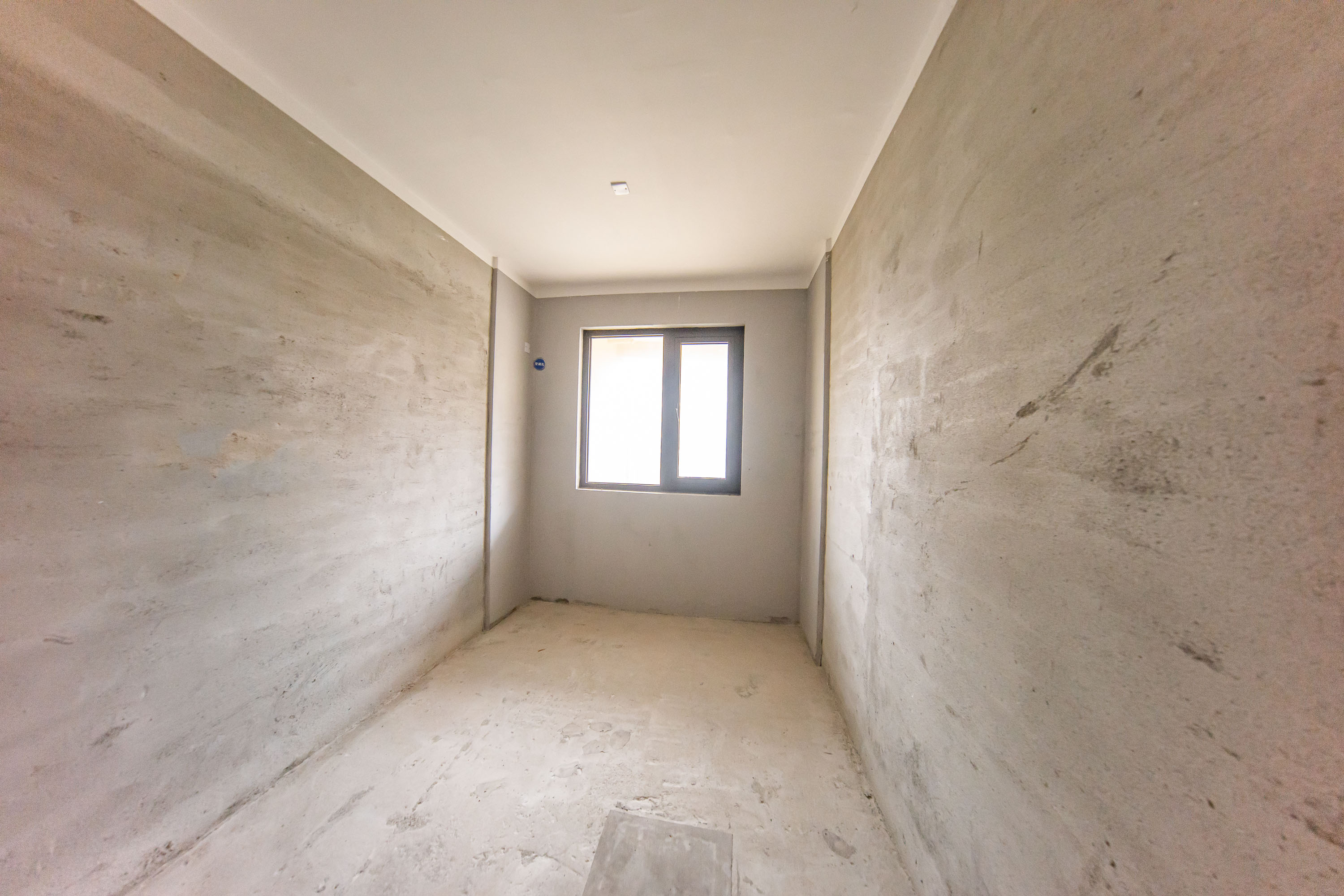 融创融公馆（融创臻苑）  3室2厅2卫    83.8万卧室