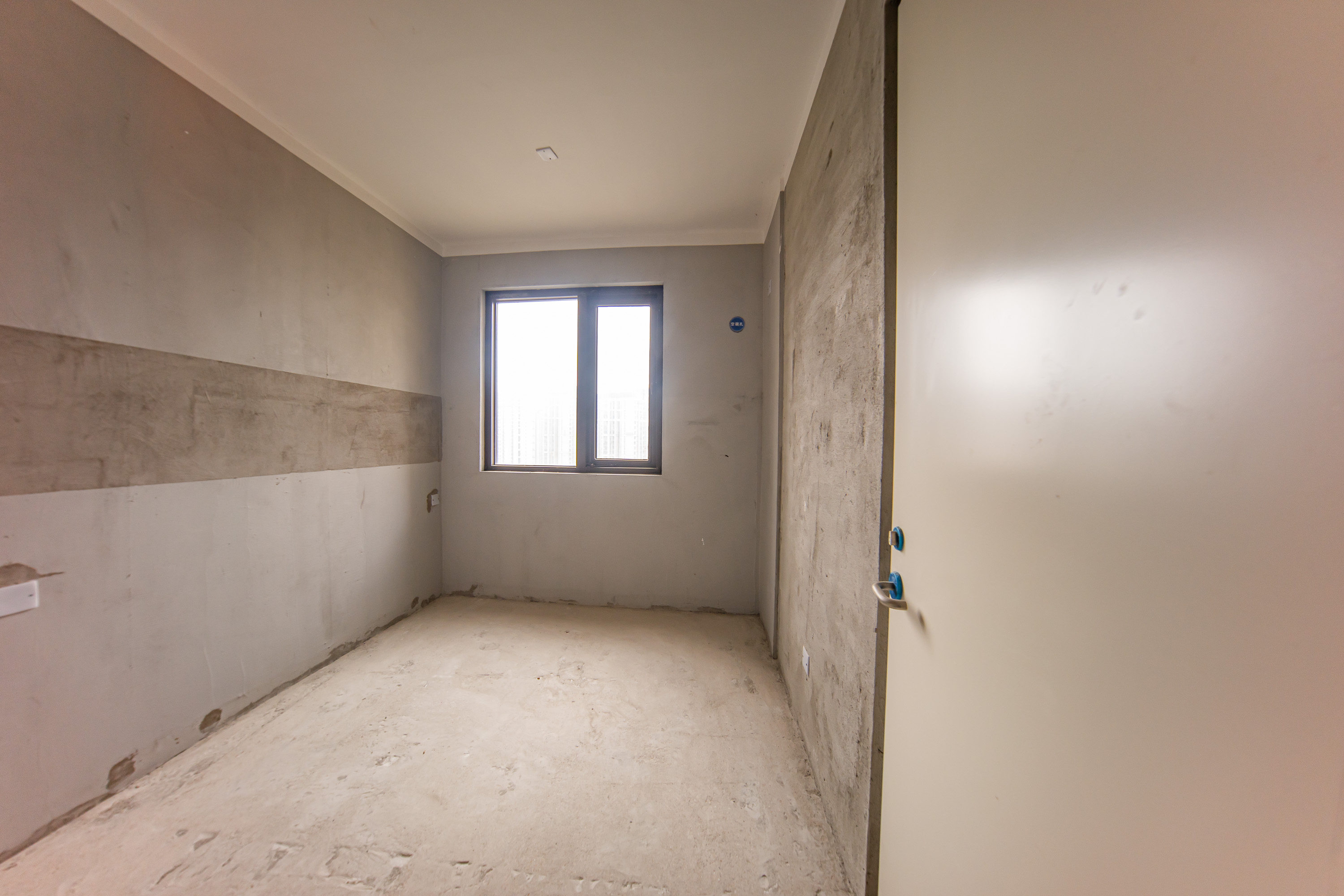 融创融公馆（融创臻苑）  3室2厅2卫    83.8万卧室