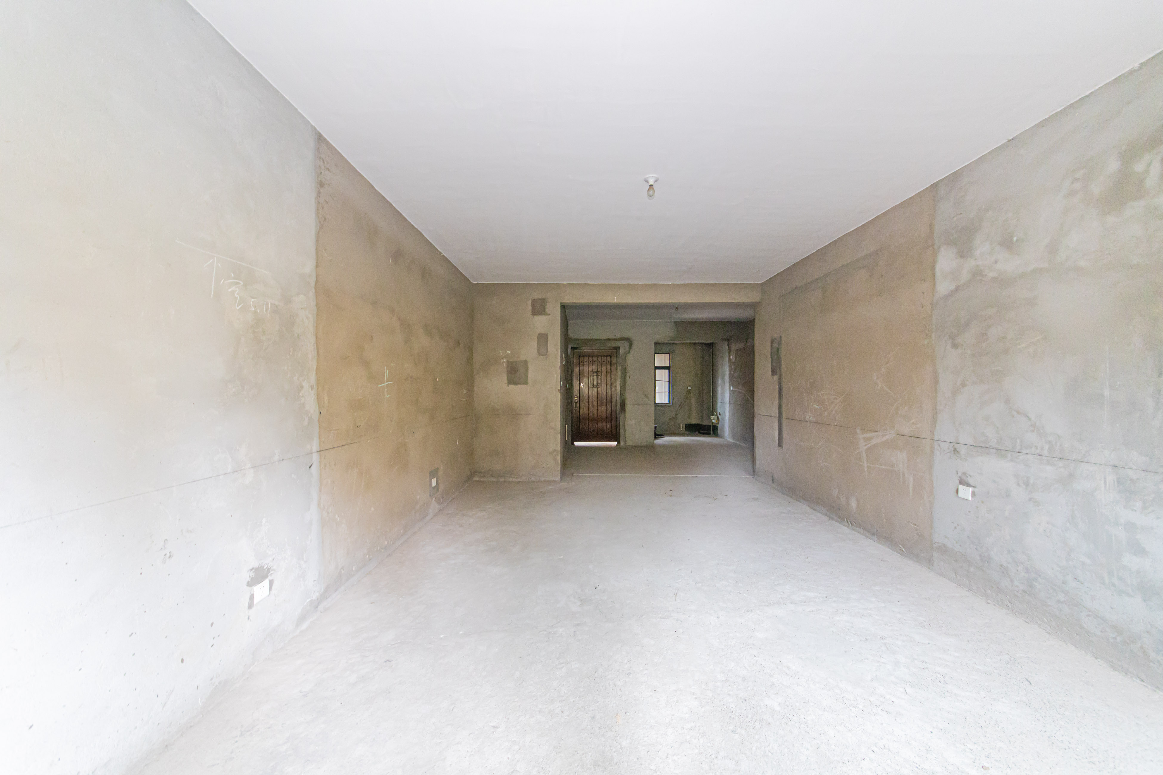 中建芙蓉和苑 3室2厅1卫 175.0万 中建芙蓉和苑 3室2厅1卫 175.0万客厅