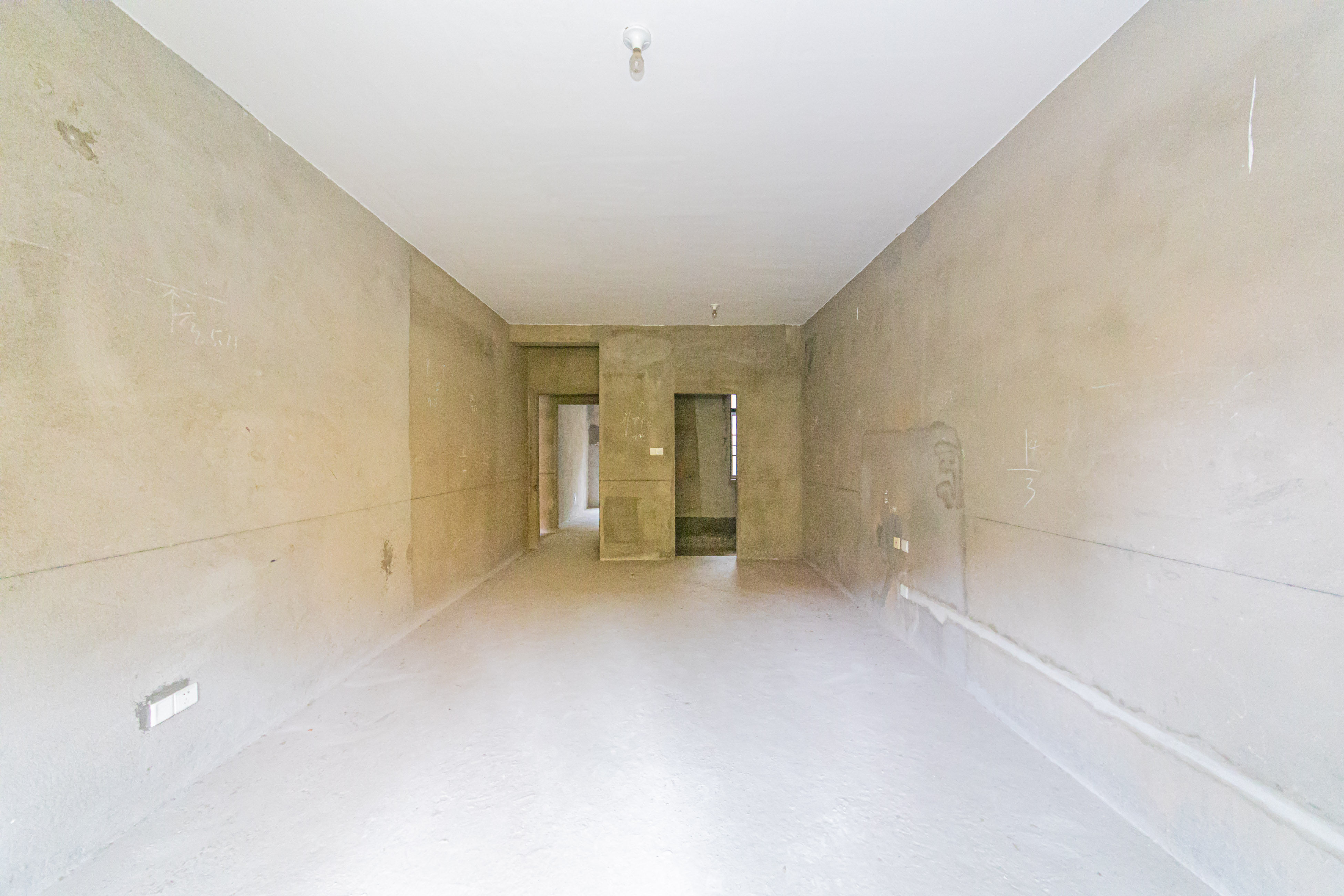 中建芙蓉和苑 3室2厅1卫 175.0万 中建芙蓉和苑 3室2厅1卫 175.0万卧室