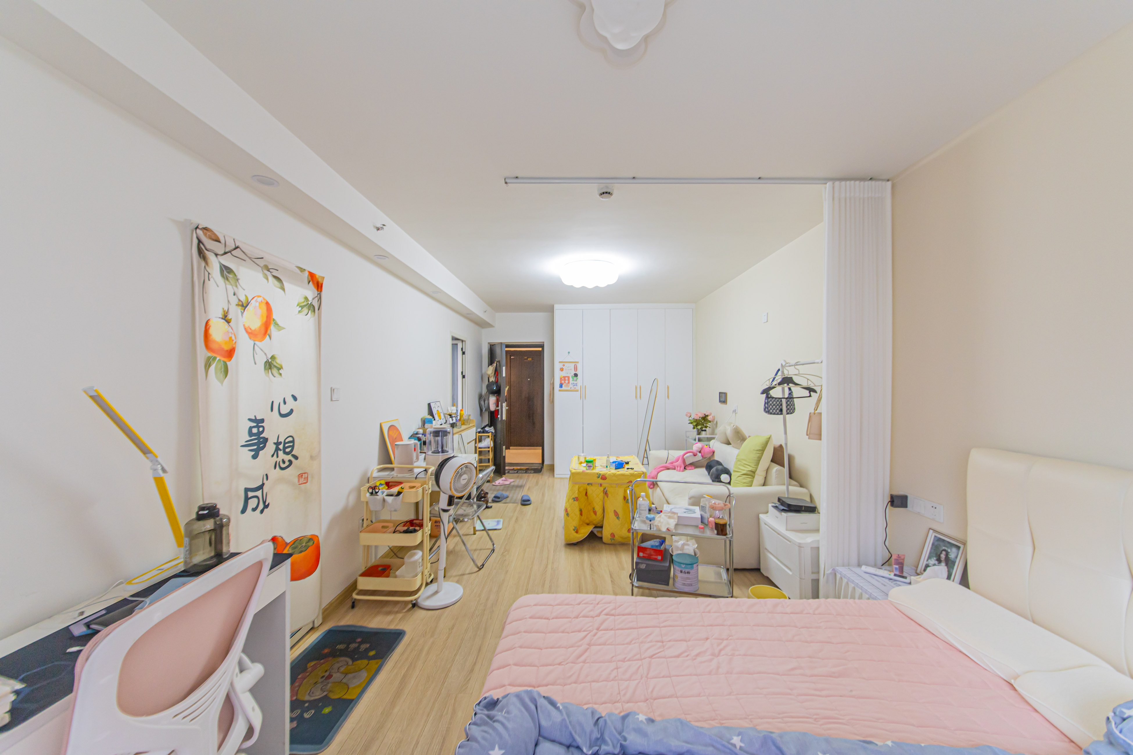 鑫远揽悦(鑫远和城三期) 1室1厅1卫 52.0万 鑫远揽悦(鑫远和城三期) 1室1厅1卫 52.0万卧室