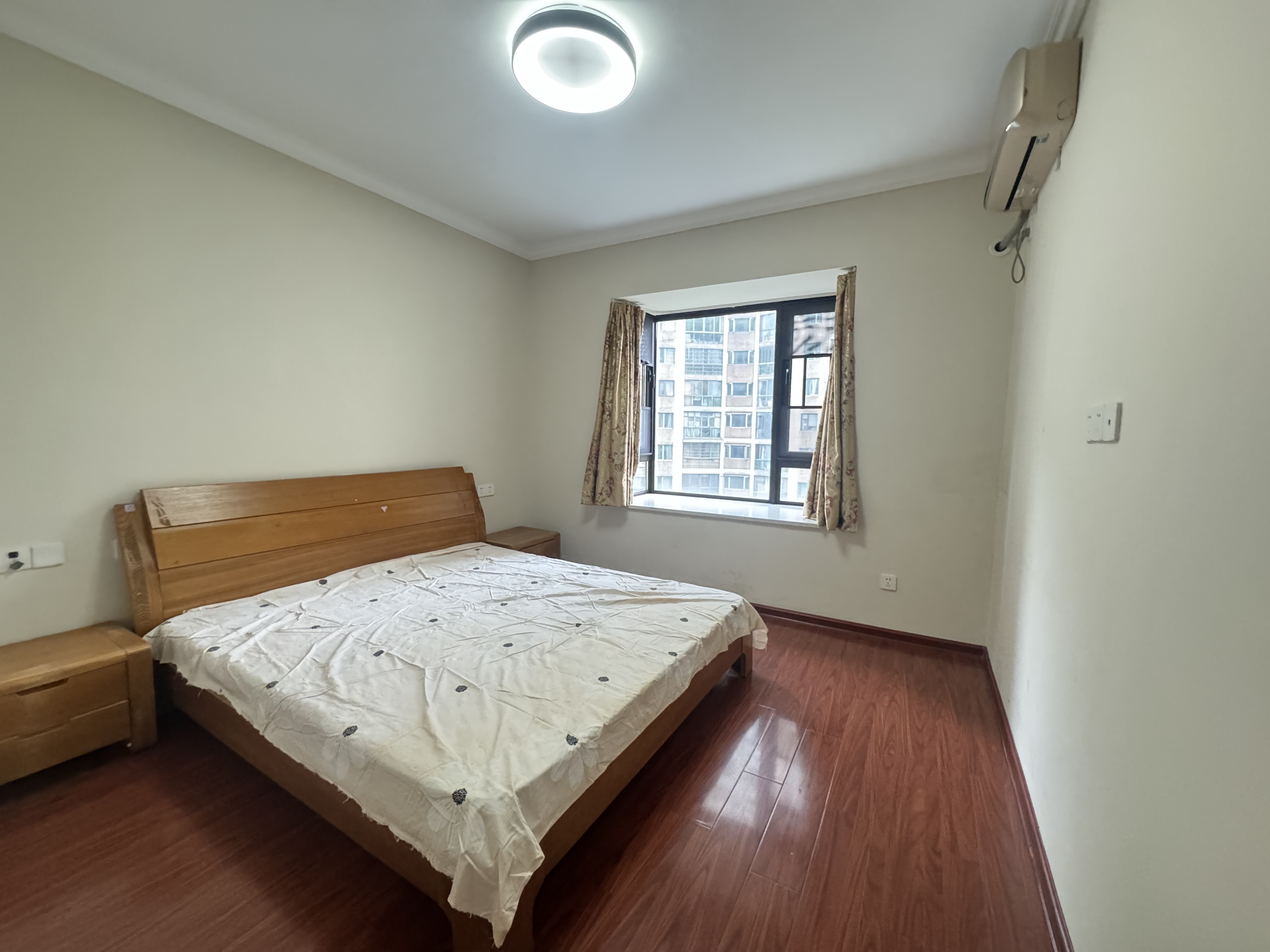 保利大都汇一期、二期 4室2厅2卫 3800.0元/月 保利大都汇一期、二期 4室2厅2卫 3800.0元/月室内图