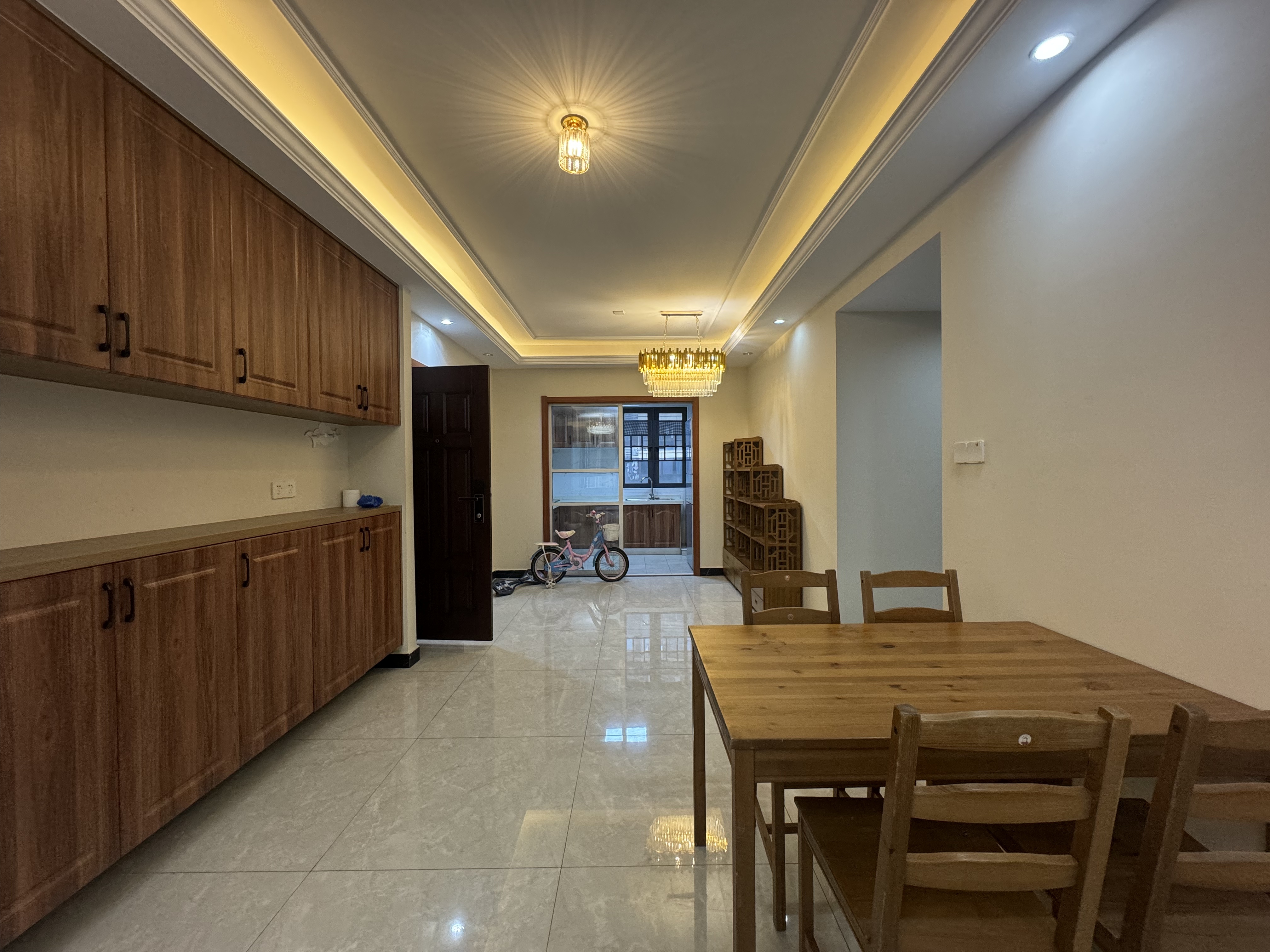 保利大都汇一期、二期 4室2厅2卫 3800.0元/月 保利大都汇一期、二期 4室2厅2卫 3800.0元/月室内图