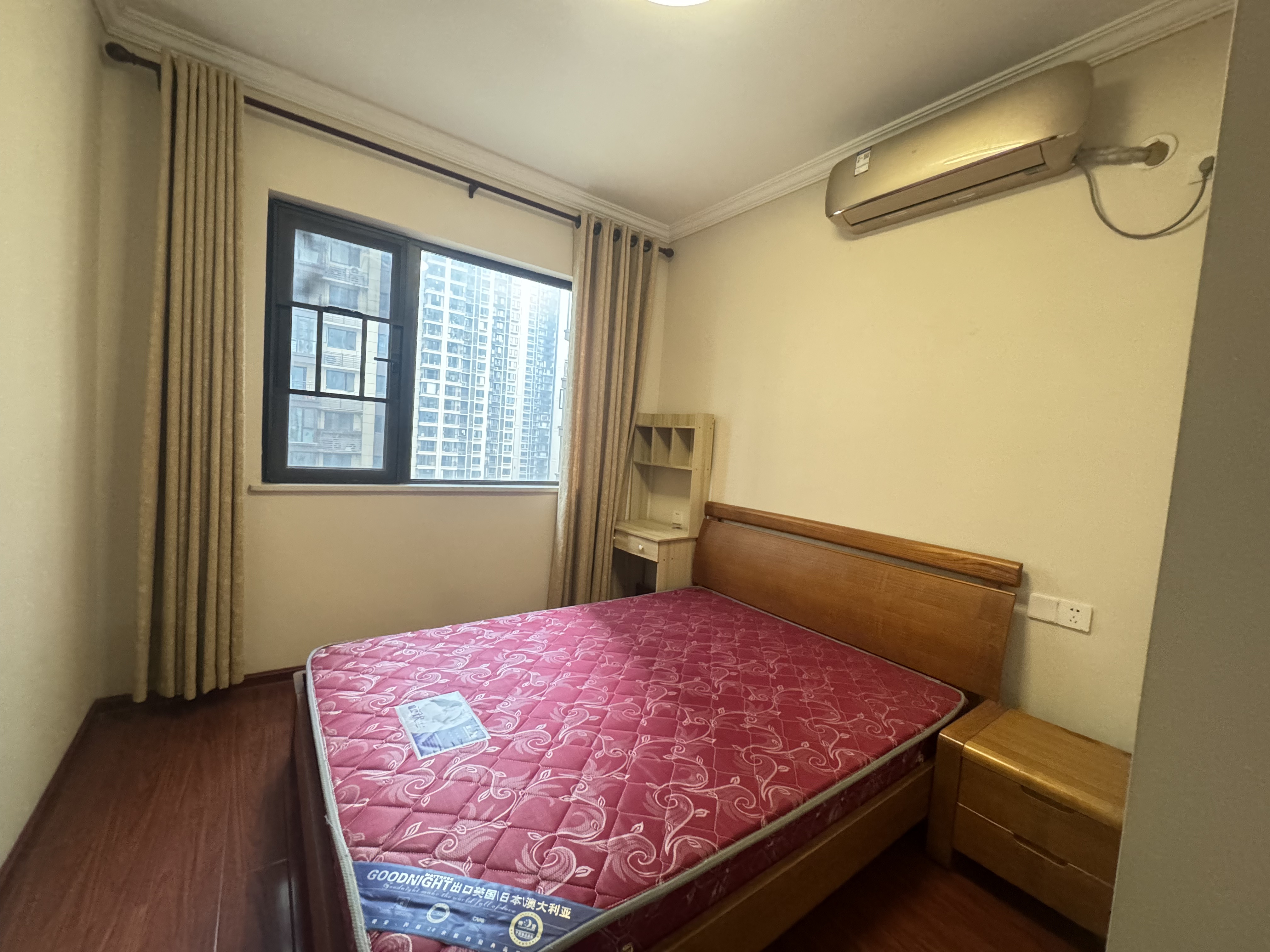 保利大都汇一期、二期 4室2厅2卫 3800.0元/月 保利大都汇一期、二期 4室2厅2卫 3800.0元/月室内图