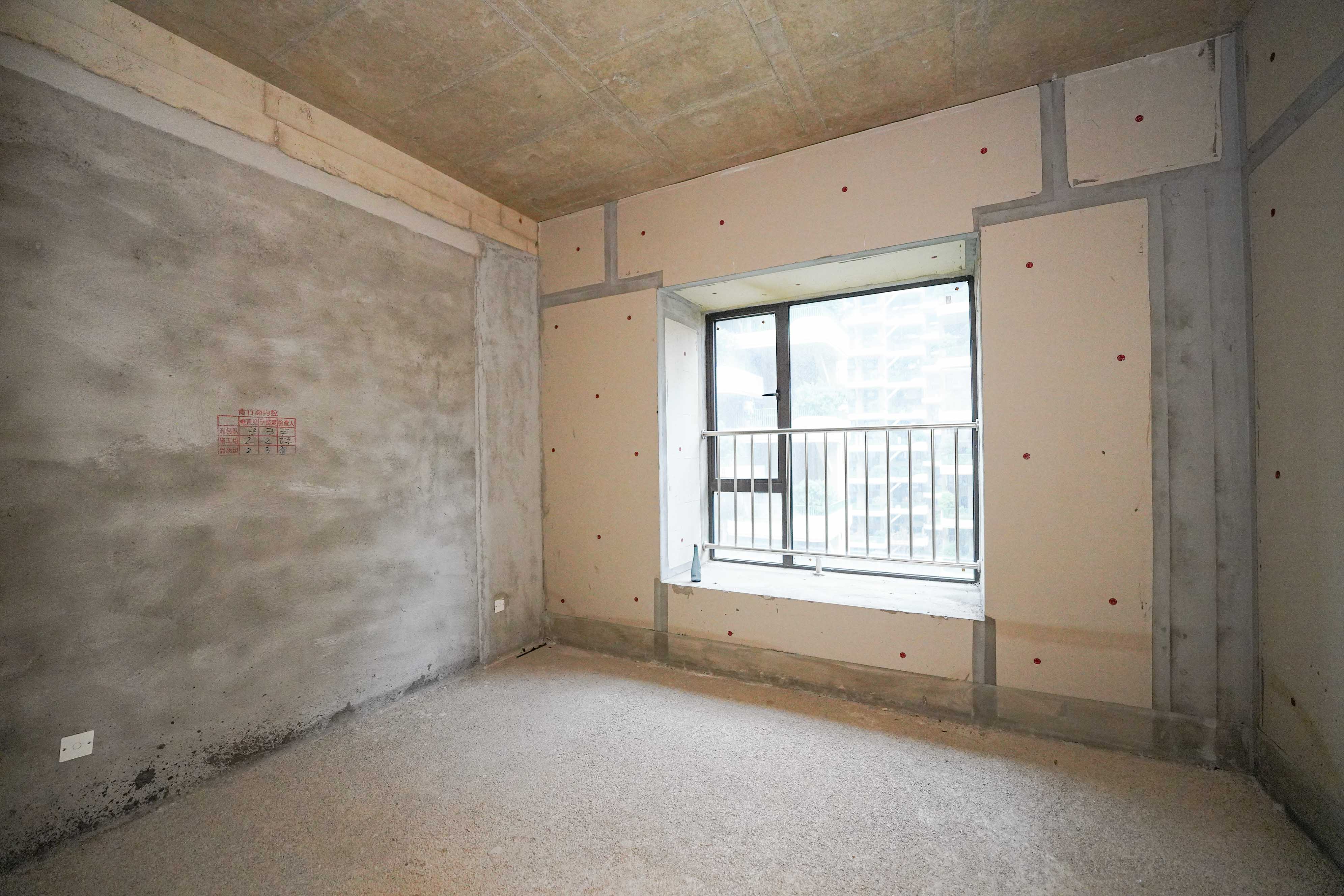 福天藏郡院子  5室2厅2卫    230.0万 福天藏郡院子  5室2厅2卫    230.0万卧室