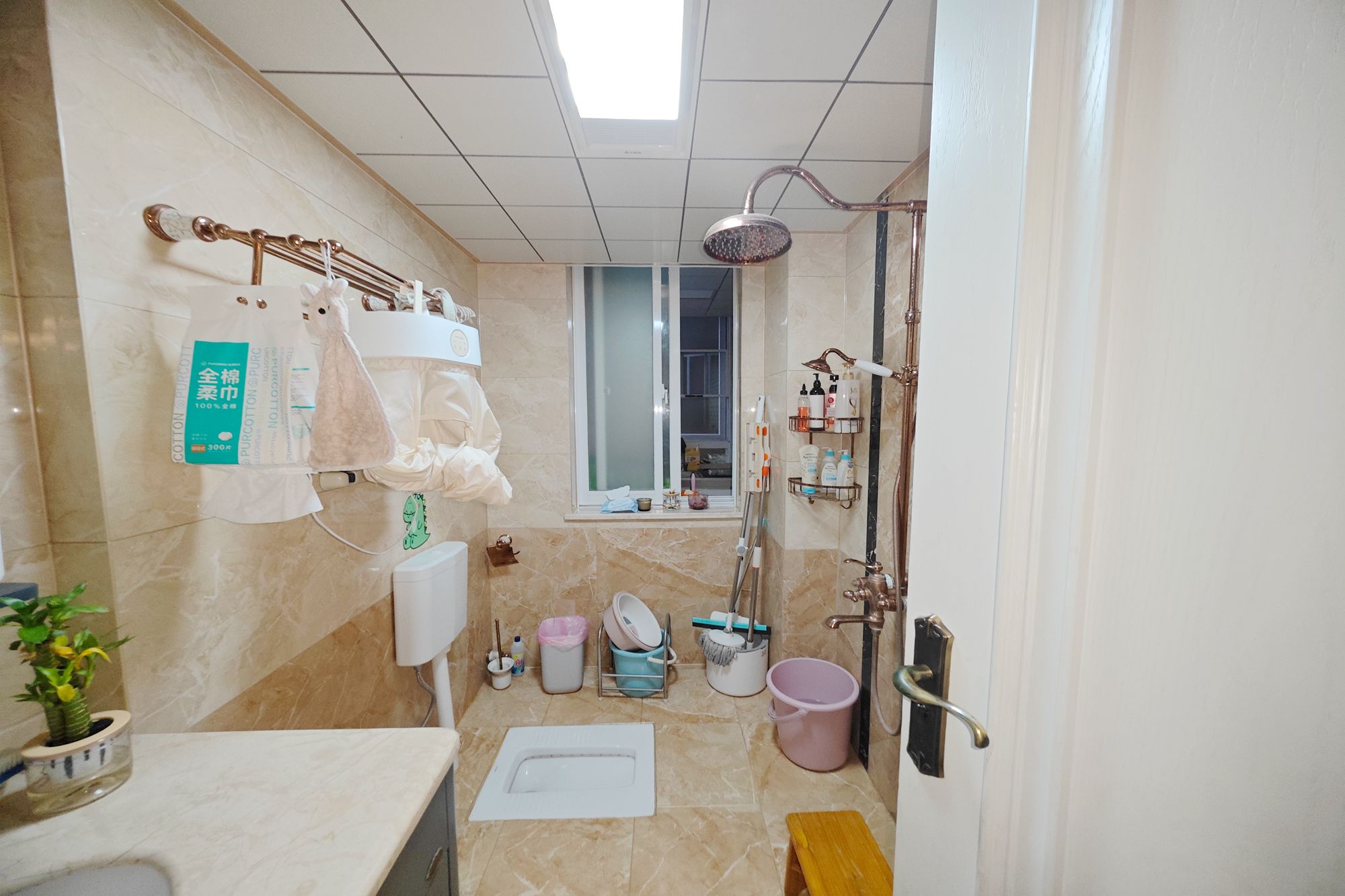 万博汇 4室2厅1卫 232.8万 万博汇 4室2厅1卫 232.8万其他