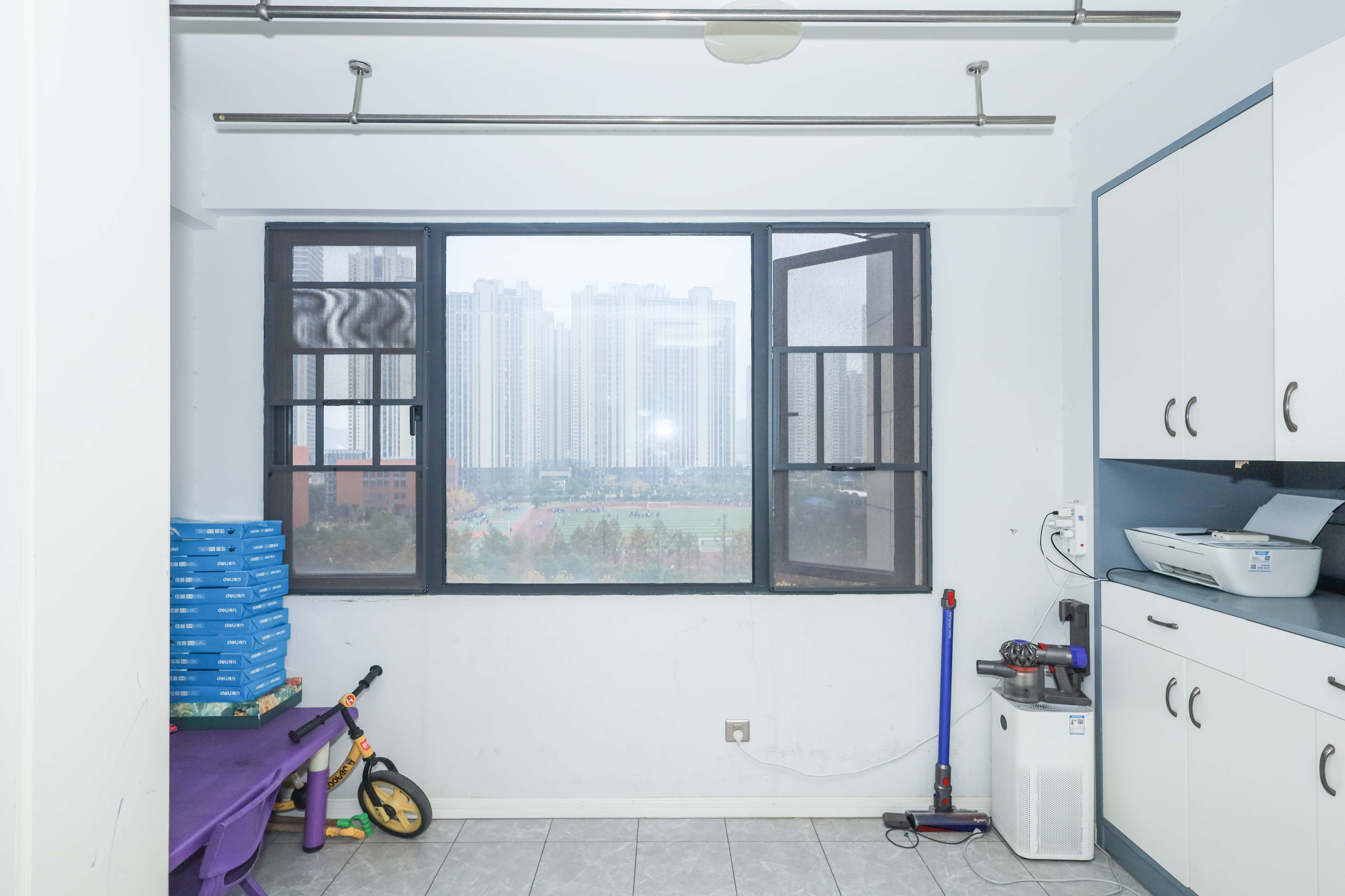 中国铁建梅溪青秀一期  3室2厅1卫   119.80万阳台