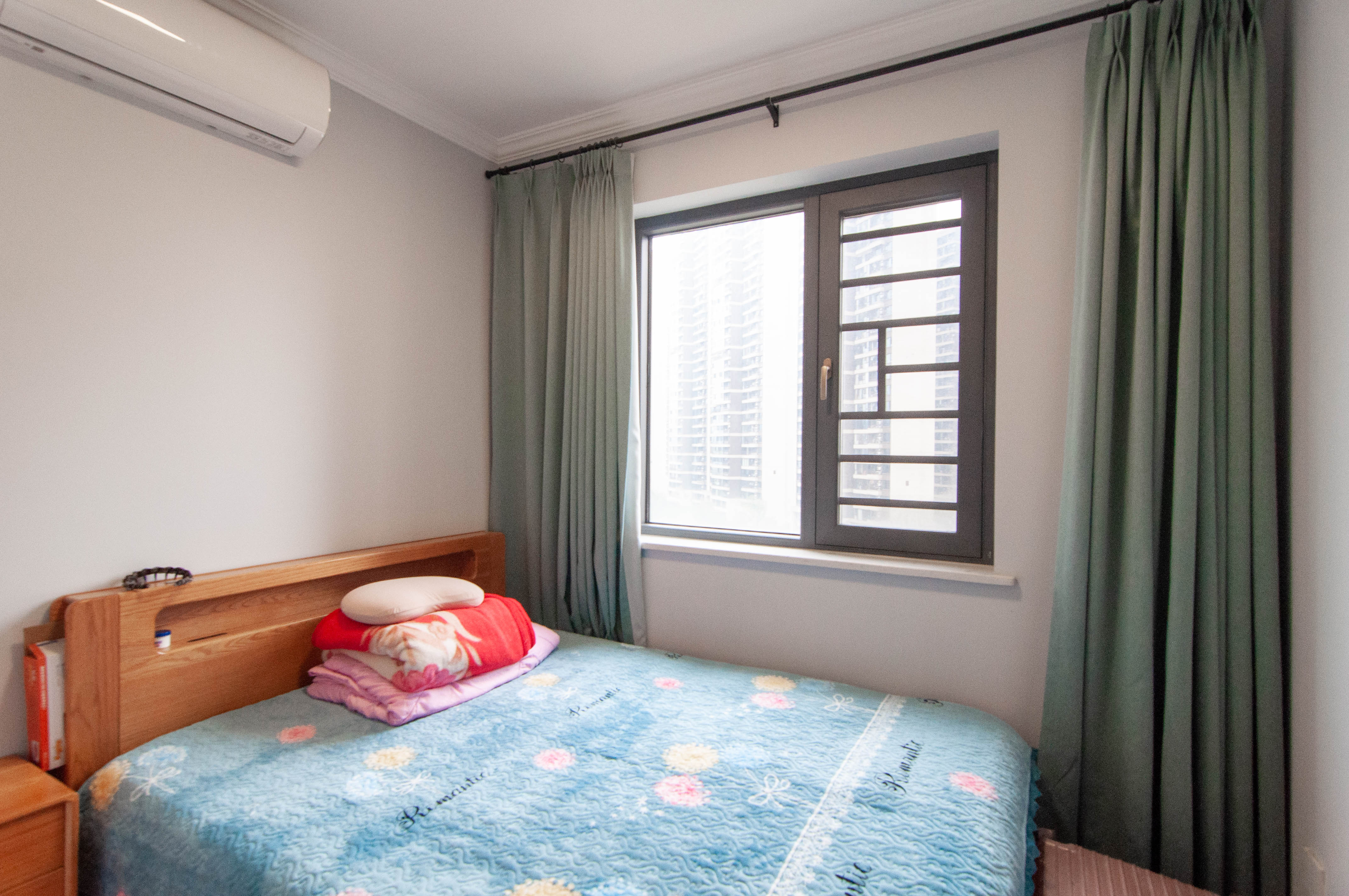 梅溪正荣府  4室2厅2卫    162.0万其他