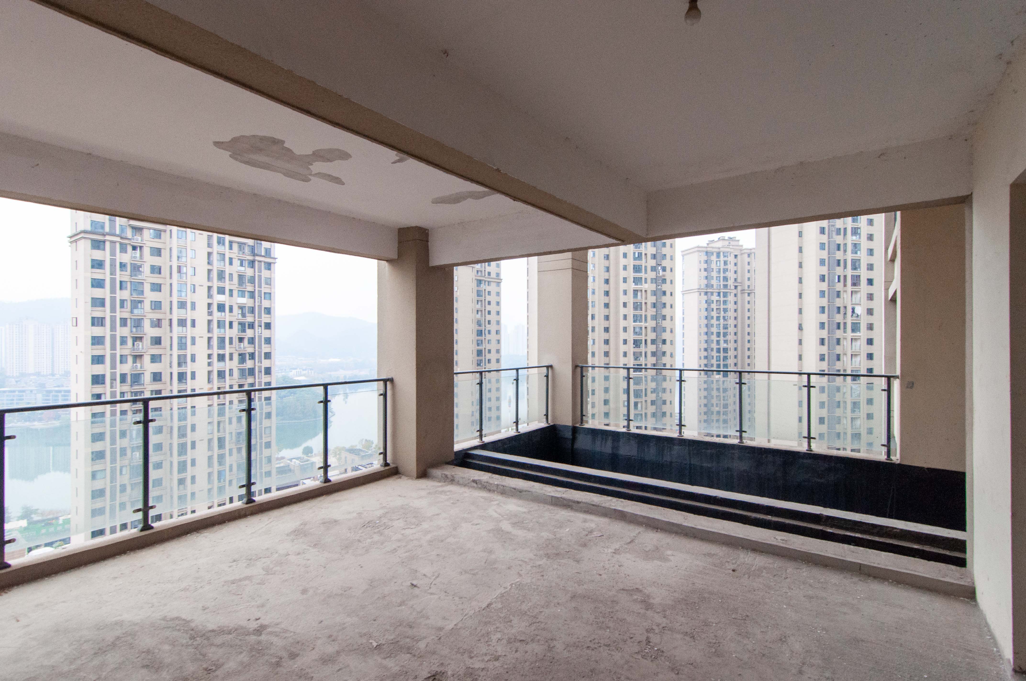 中建梅溪湖中心 5室2厅3卫 498.0万 中建梅溪湖中心 5室2厅3卫 498.0万其他