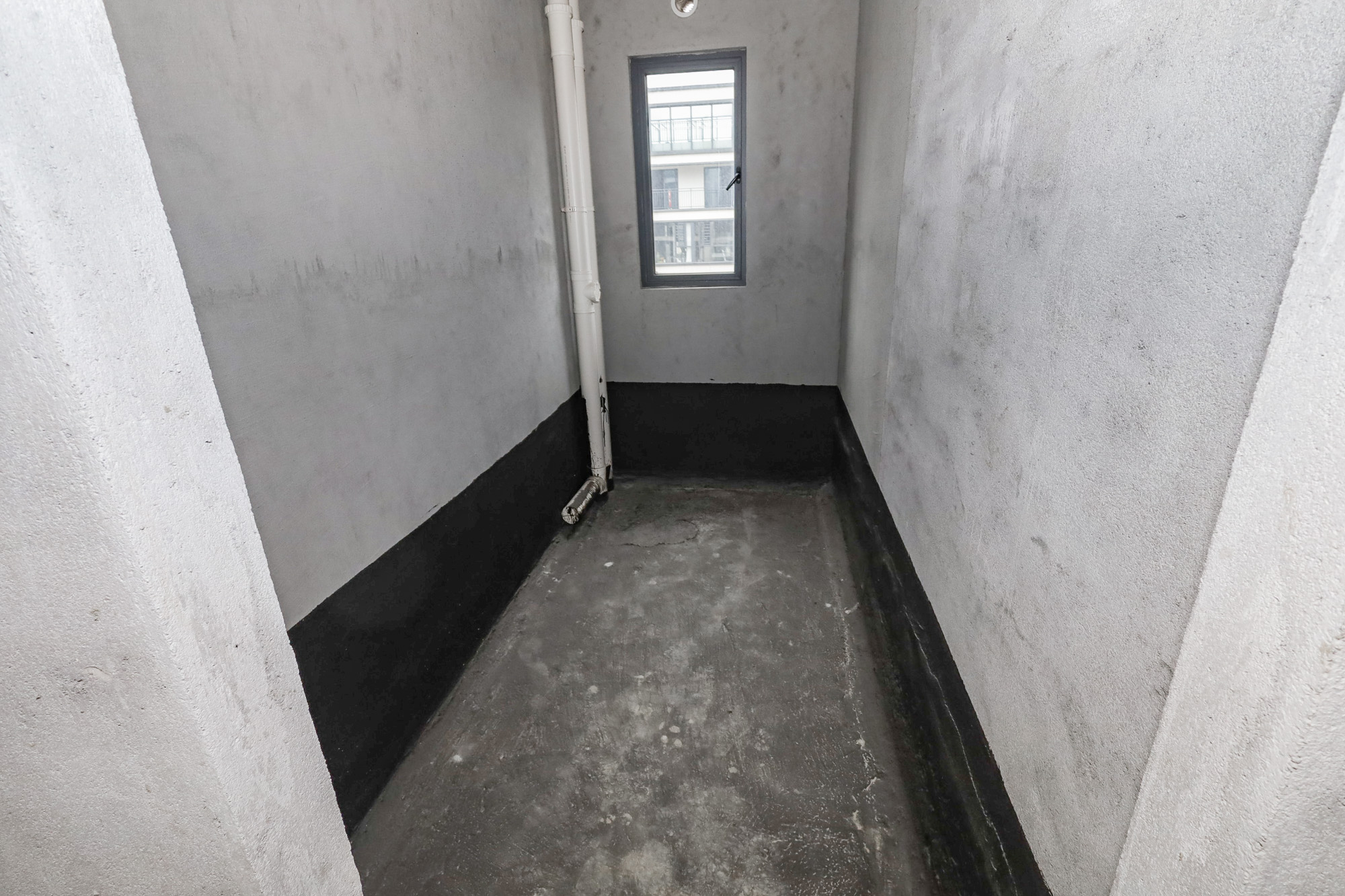 轨道中建麓江府  4室2厅2卫   280.00万卫生间