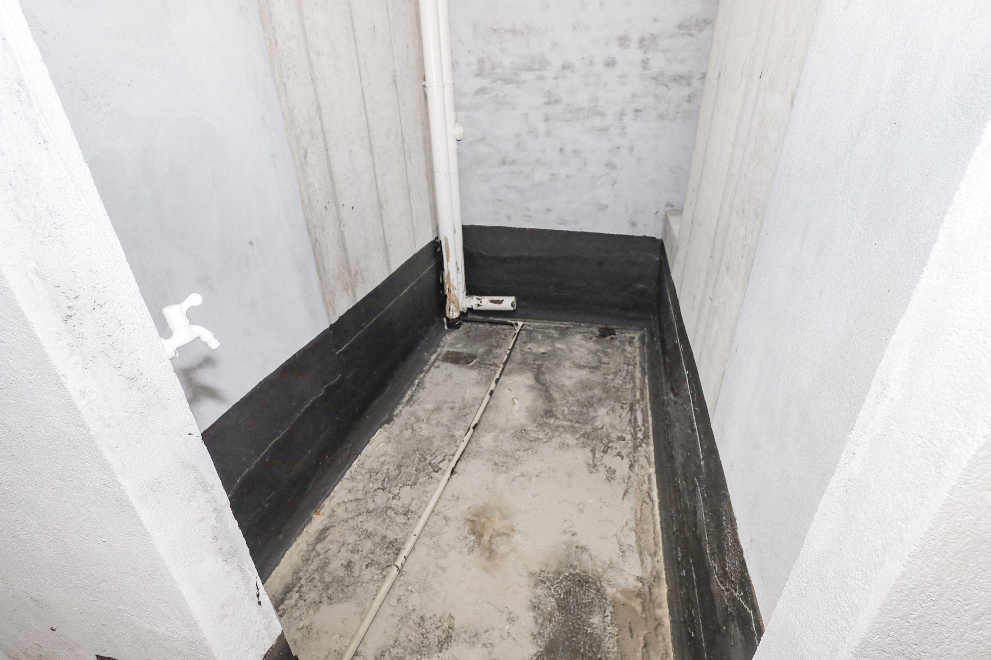 轨道中建麓江府  4室2厅2卫   280.00万卫生间