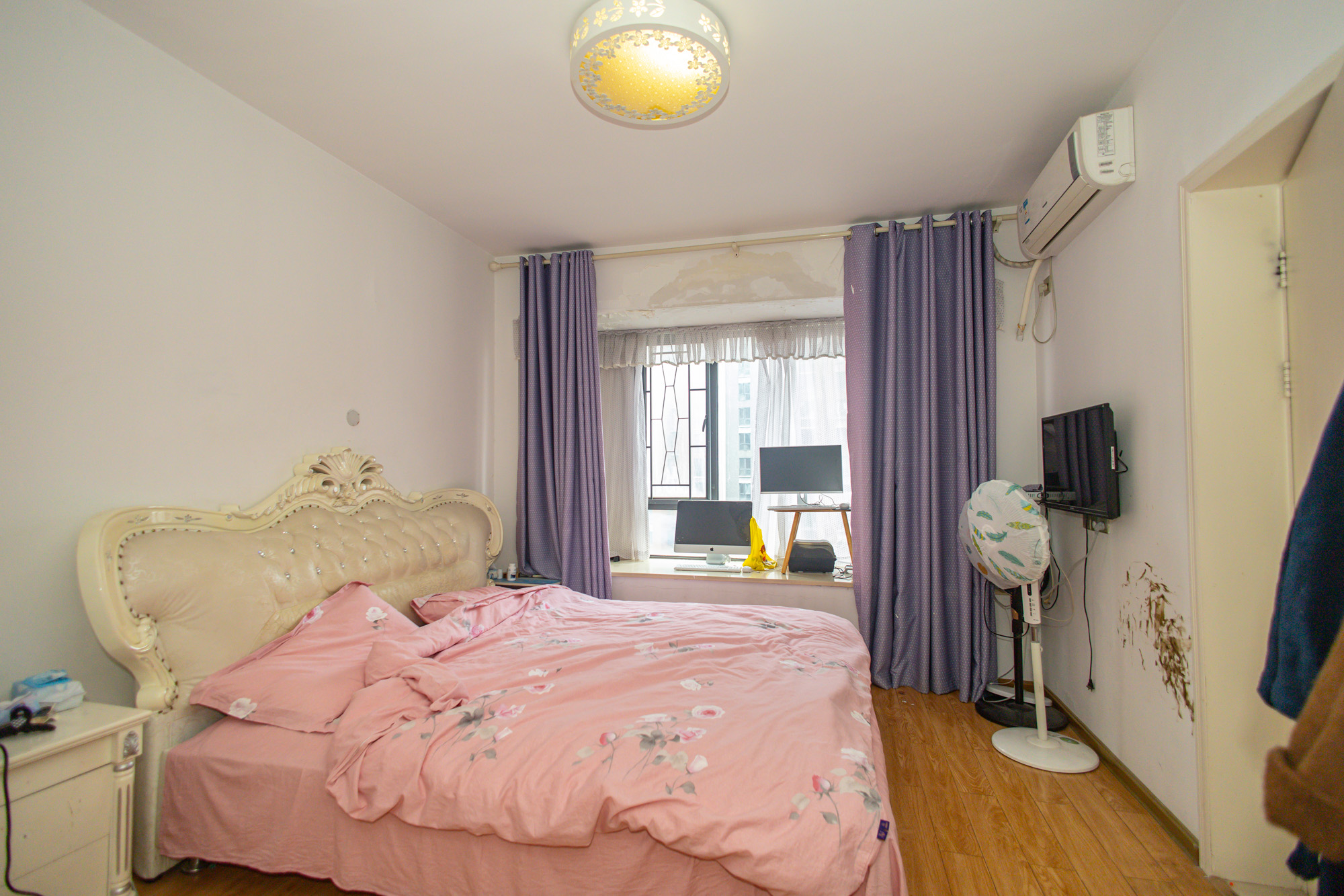 华润凤凰城二期 3室2厅1卫 70.5万 华润凤凰城二期 3室2厅1卫 70.5万卧室