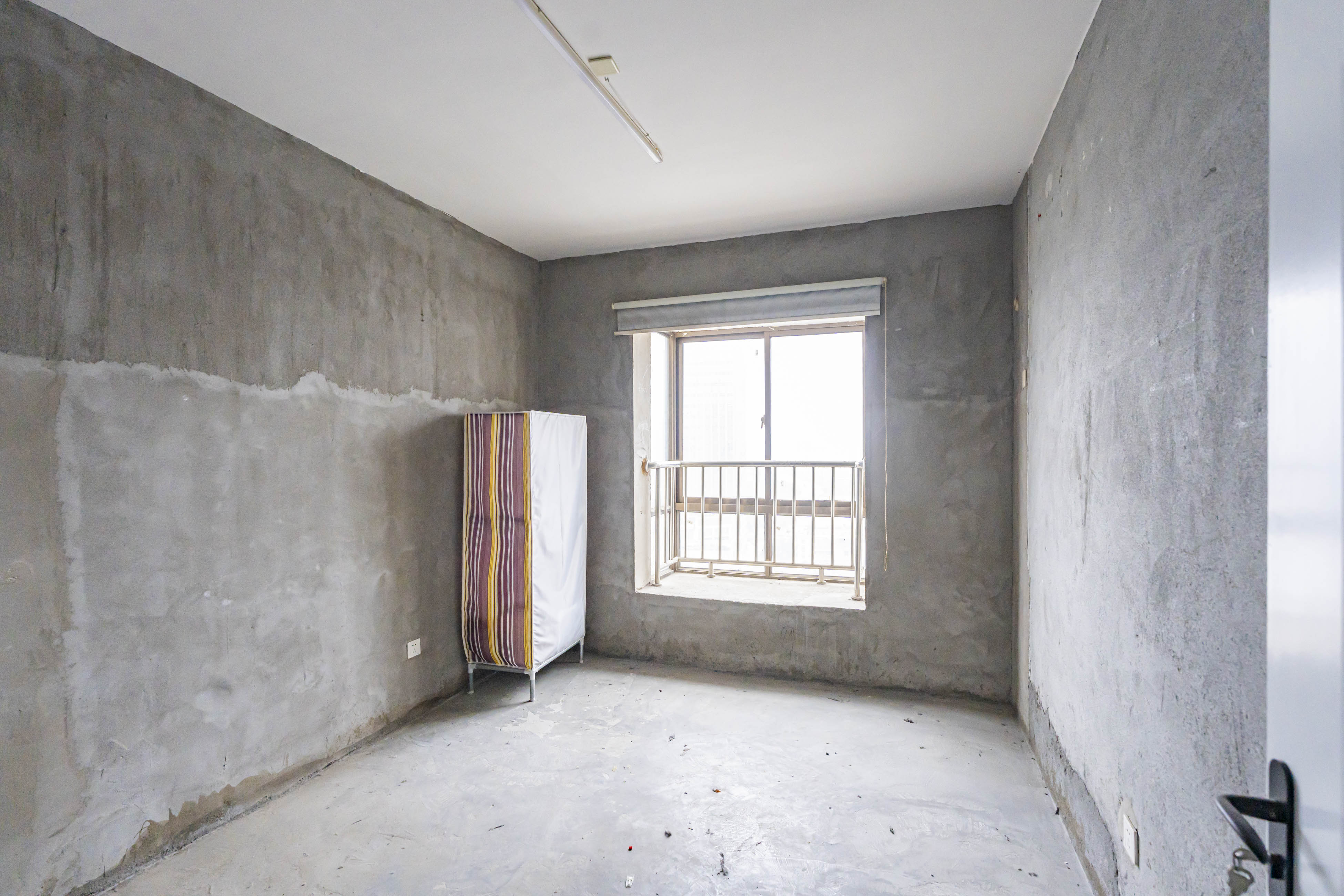 四方水岸(世方水岸) 1室2厅2卫 102.0万 四方水岸(世方水岸) 1室2厅2卫 102.0万卧室