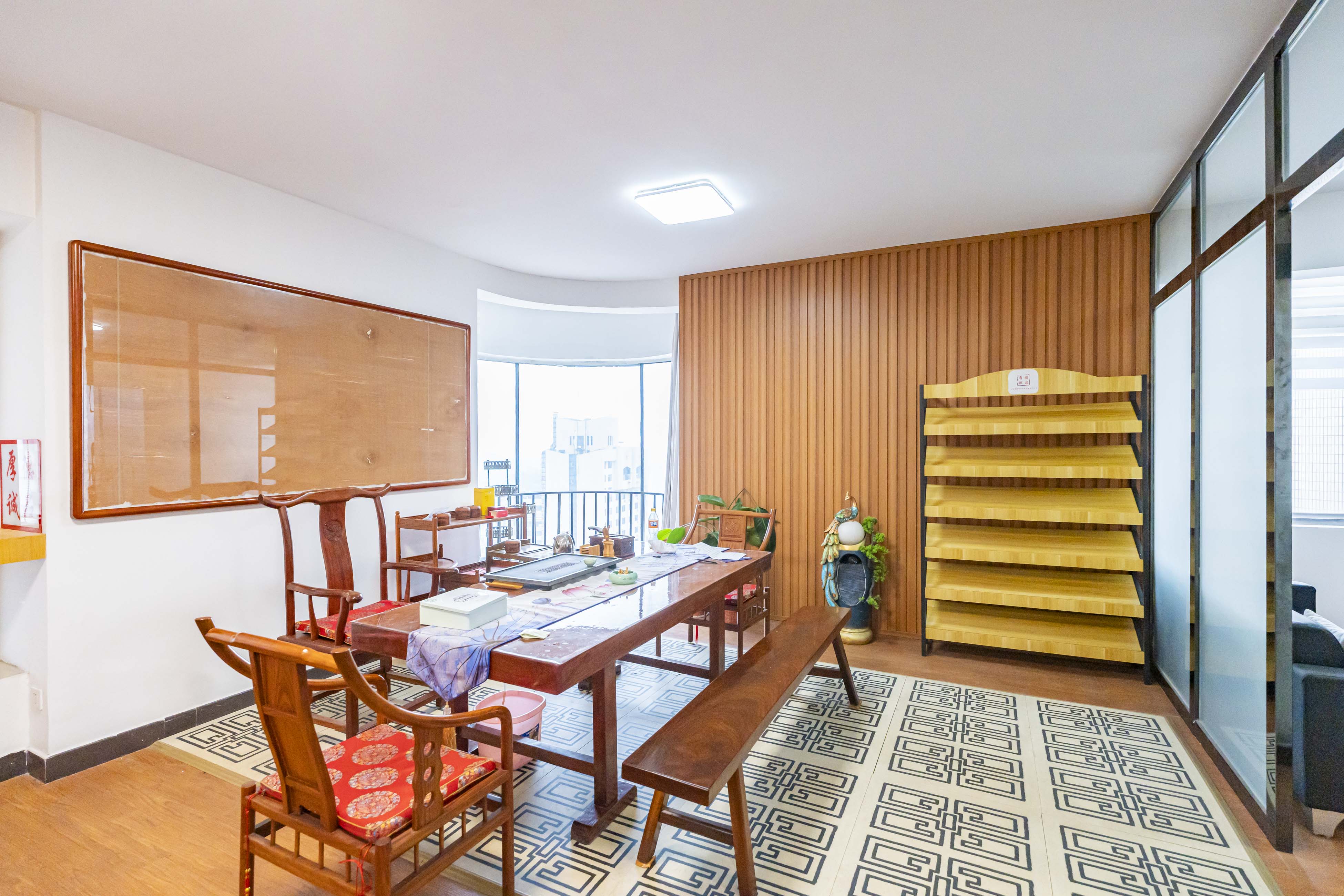 建鸿达现代城 1室2厅1卫 112.0万 建鸿达现代城 1室2厅1卫 112.0万客厅