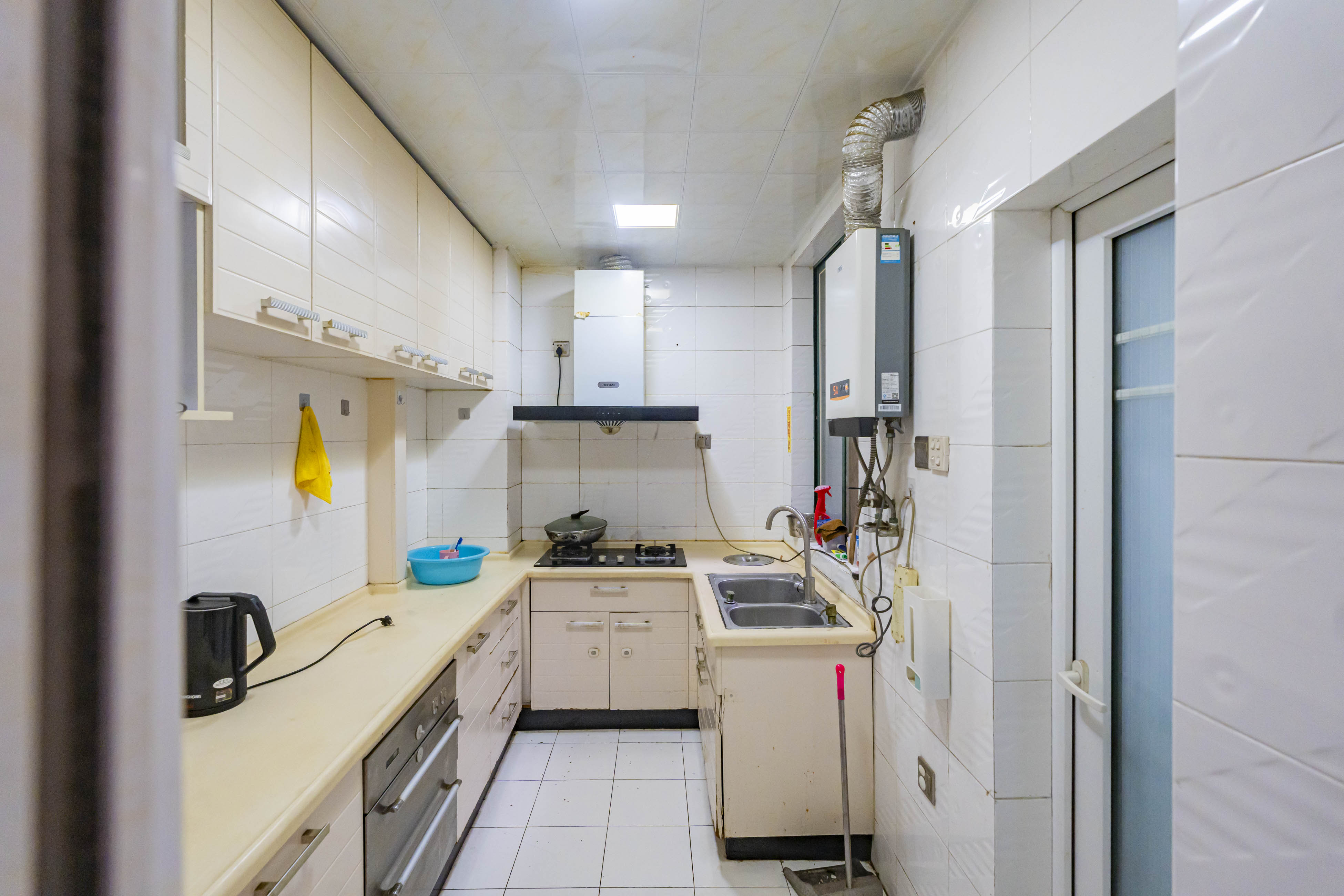 四季阳光花城 3室2厅2卫 140.0万 四季阳光花城 3室2厅2卫 140.0万厨房