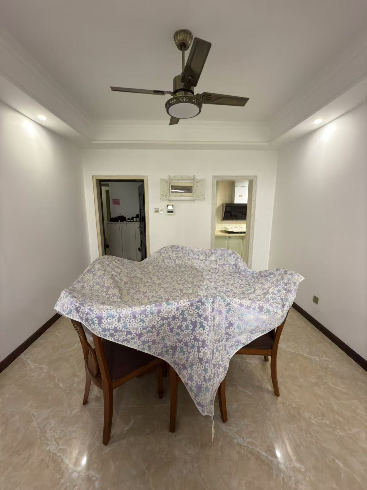 北大资源时光 3室2厅1卫 3000.0元/月 北大资源时光 3室2厅1卫 3000.0元/月室内图