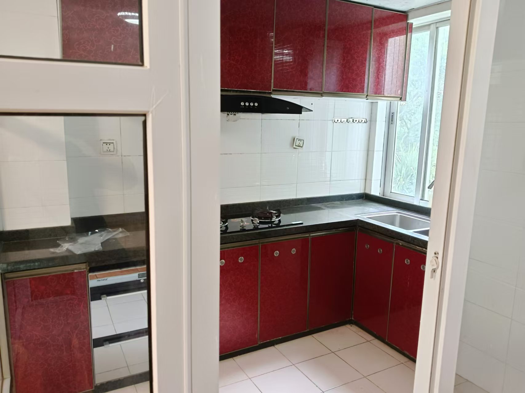 东方文华府 3室2厅2卫 2800.0元/月 东方文华府 3室2厅2卫 2800.0元/月室内图