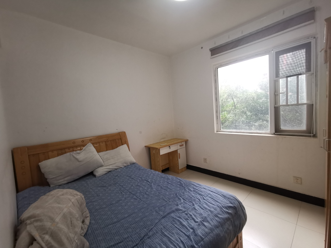 联美品格  3室2厅2卫    1800.0元/月 联美品格  3室2厅2卫    1800.0元/月室内图