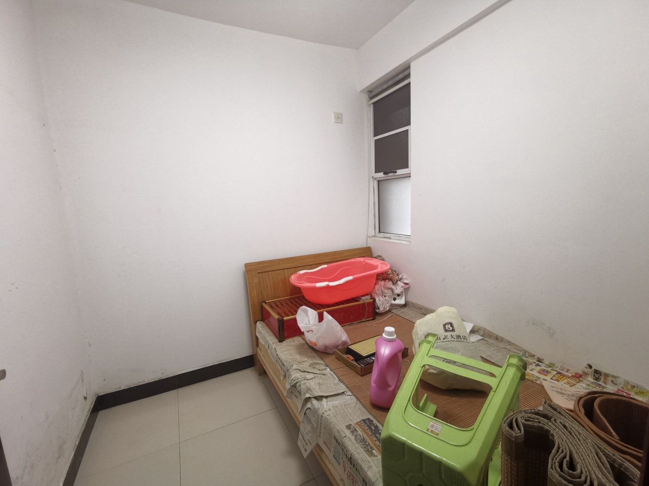 联美品格  3室2厅2卫    1800.0元/月 联美品格  3室2厅2卫    1800.0元/月室内图