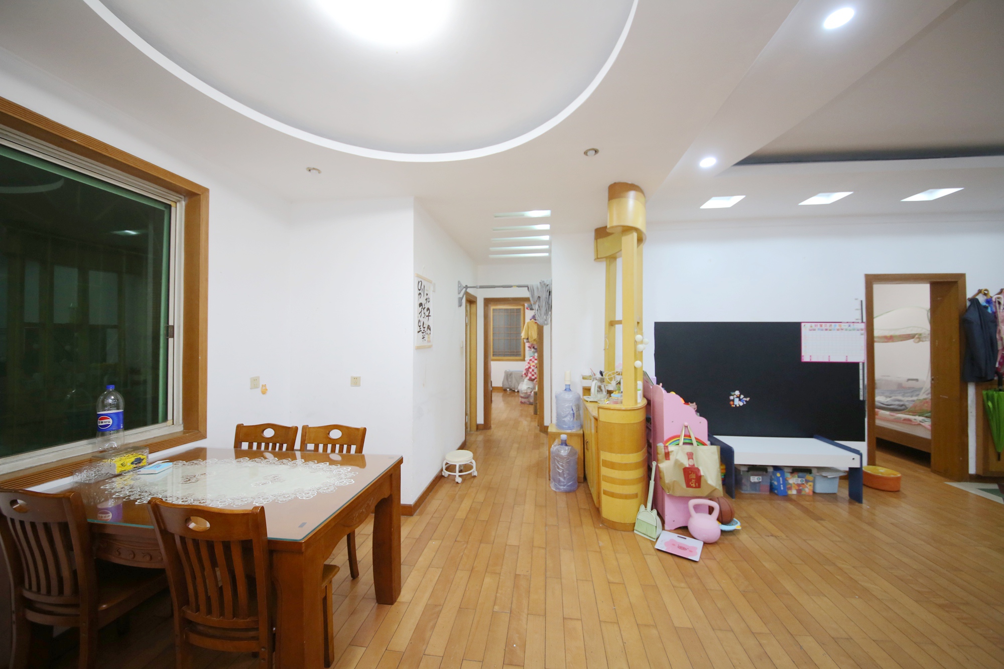 湖南省教育厅西院  3室2厅1卫   153.00万客厅