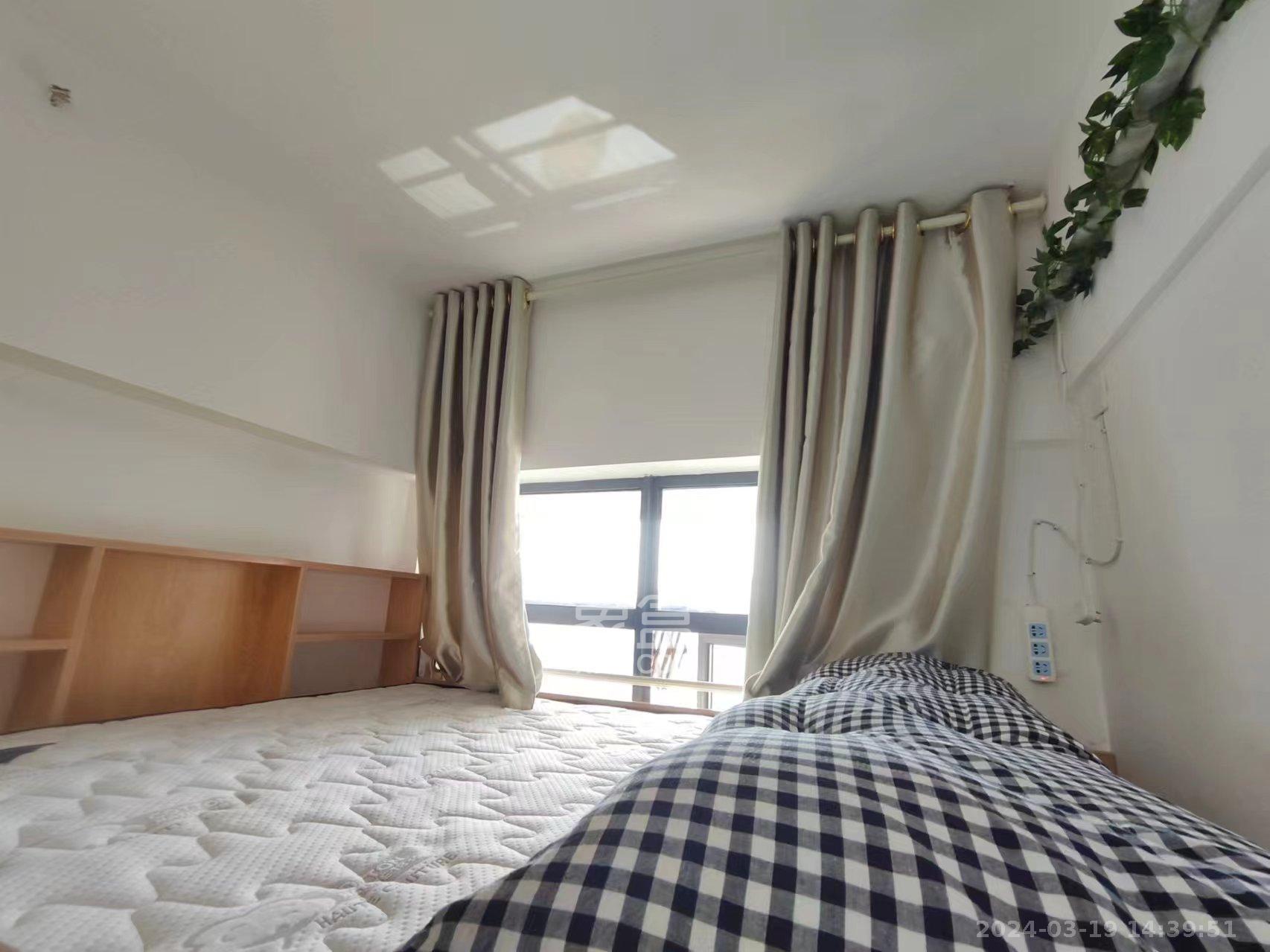 叠彩兰亭  1室1厅1卫    1200.0元/月室内图