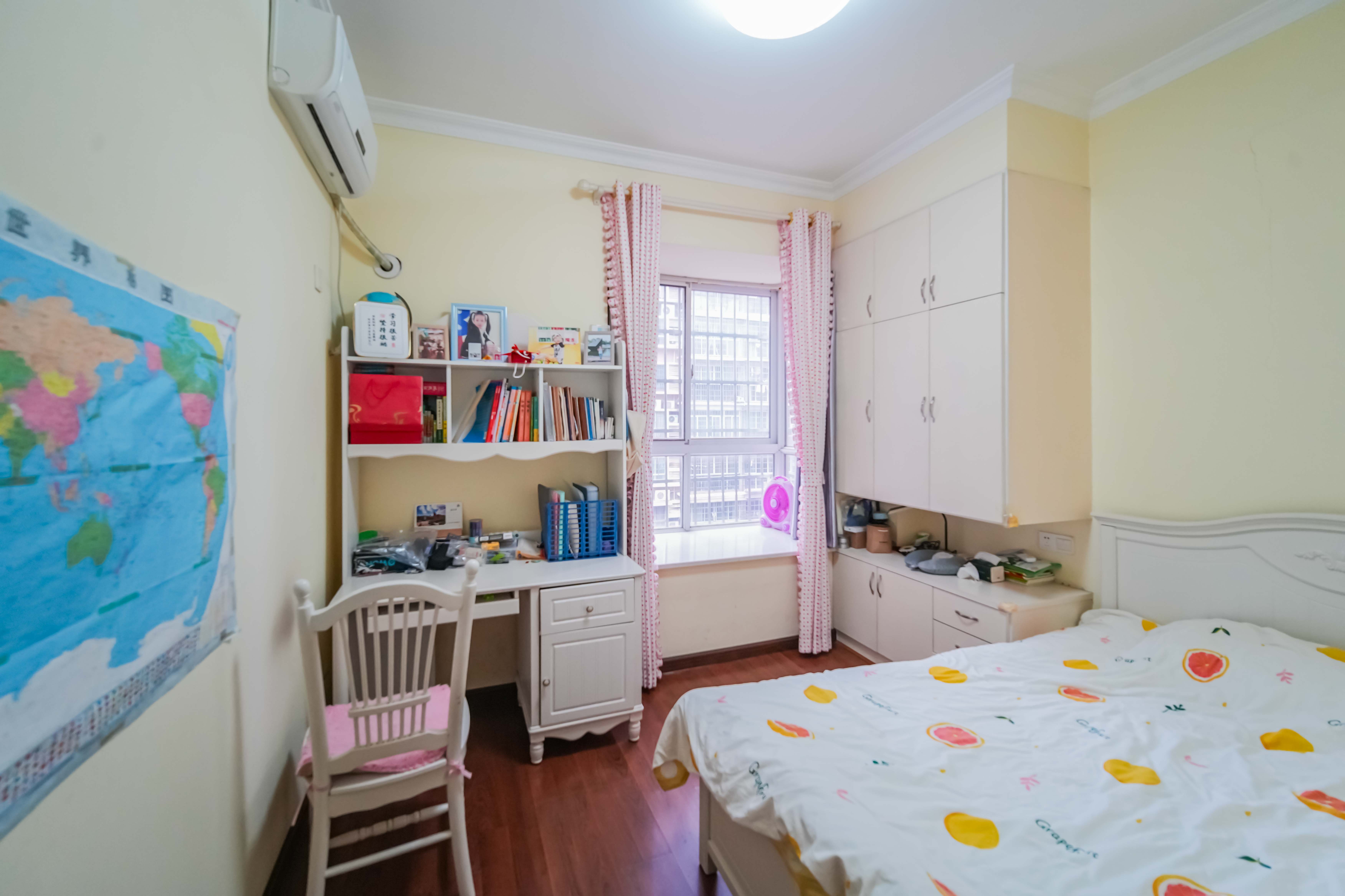 城市山水豪园(山水城市风景) 3室2厅2卫 112.0万 城市山水豪园(山水城市风景) 3室2厅2卫 112.0万其他