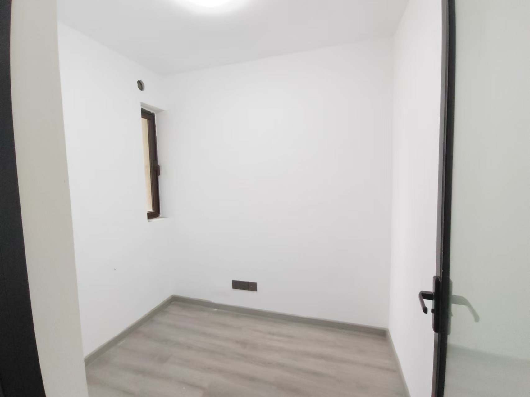 保利西海岸B区  3室2厅2卫    3500.0元/月室内图