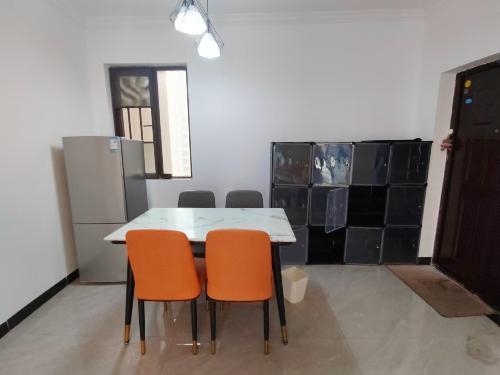 保利西海岸B区  3室2厅2卫    3500.0元/月室内图