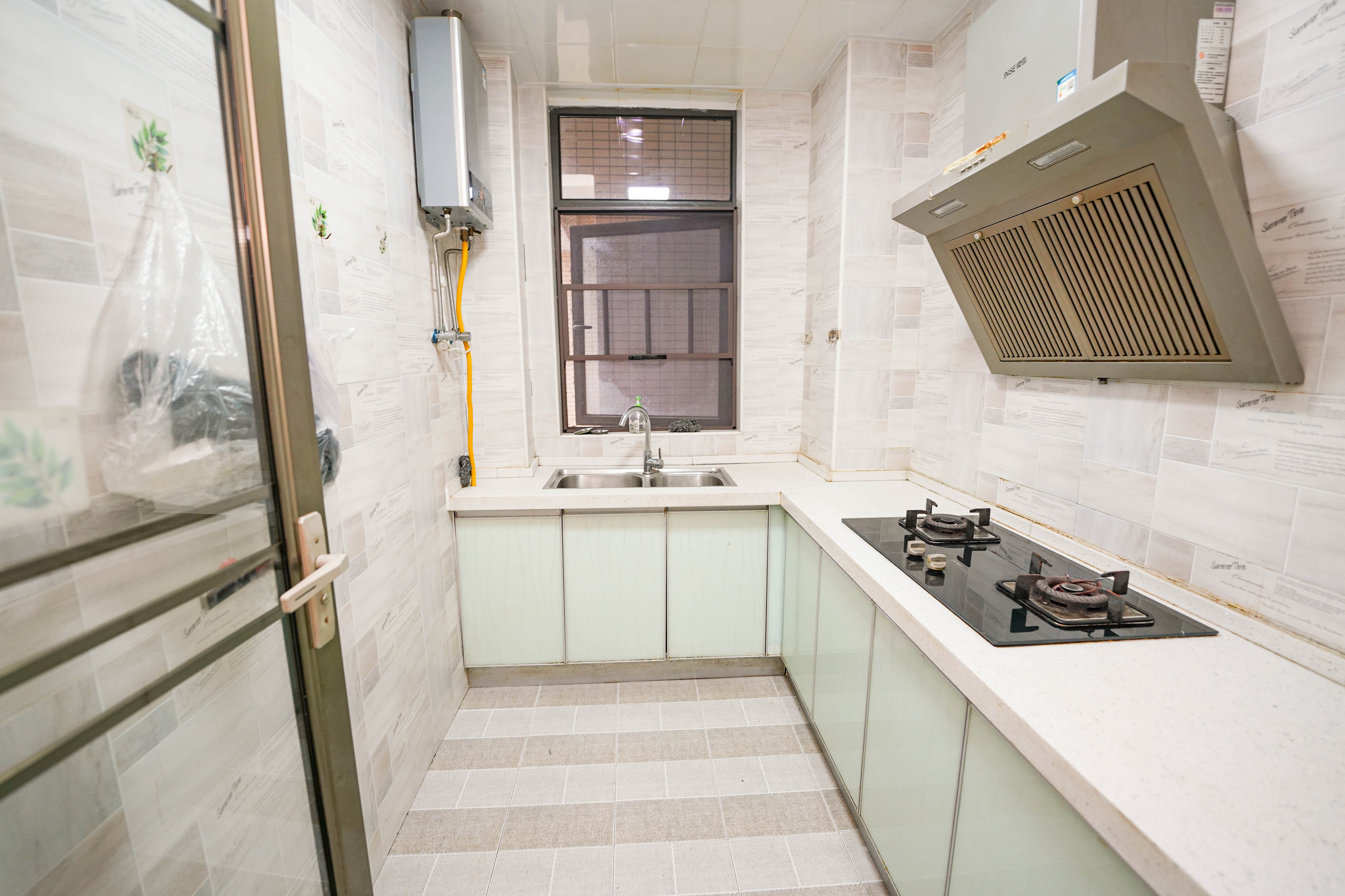 福天藏郡院子  2室2厅1卫    55.0万 福天藏郡院子  2室2厅1卫    55.0万其他