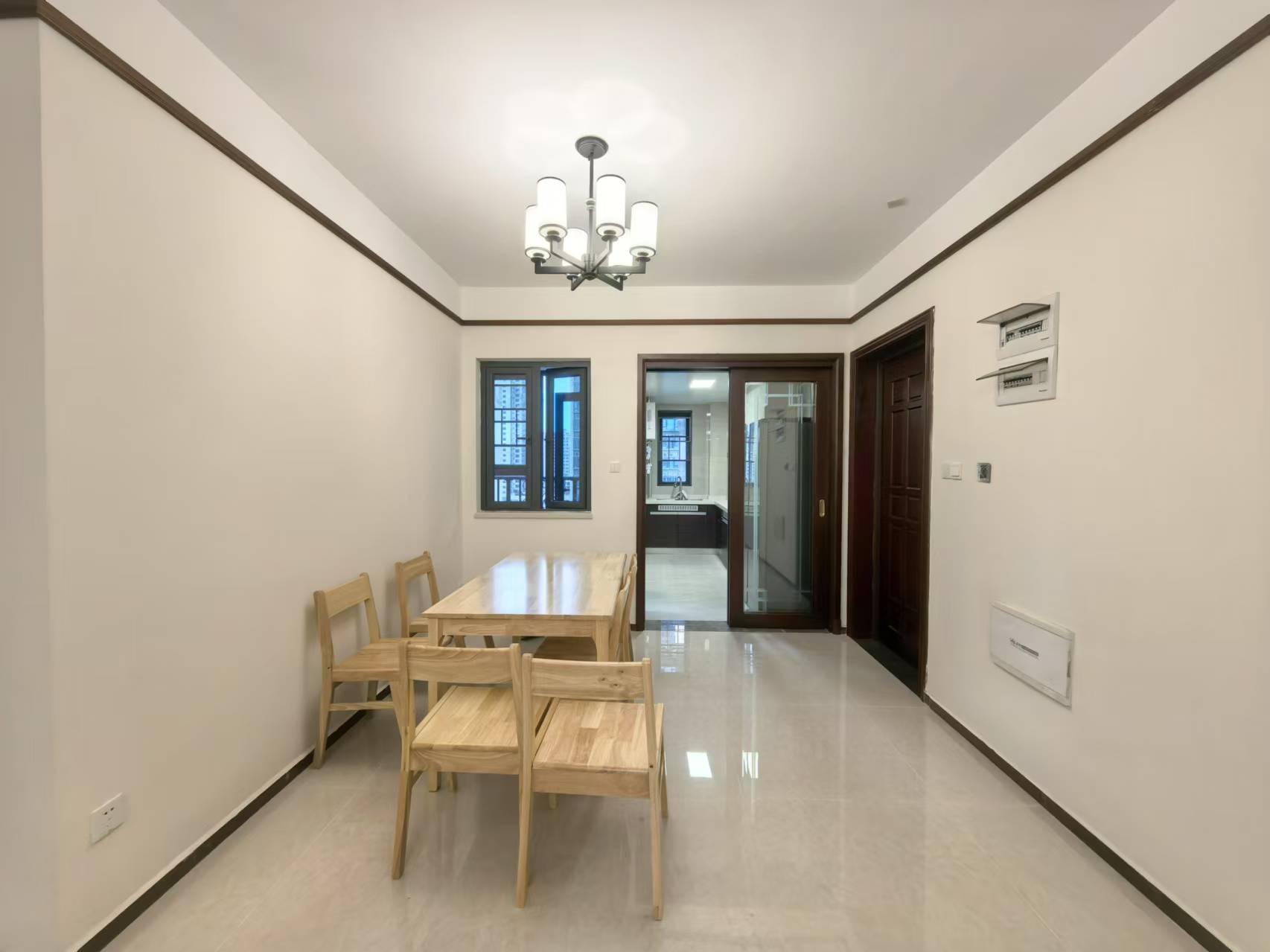 株洲恒大悦珑台  4室2厅2卫    2000.0元/月 株洲恒大悦珑台  4室2厅2卫    2000.0元/月室内图