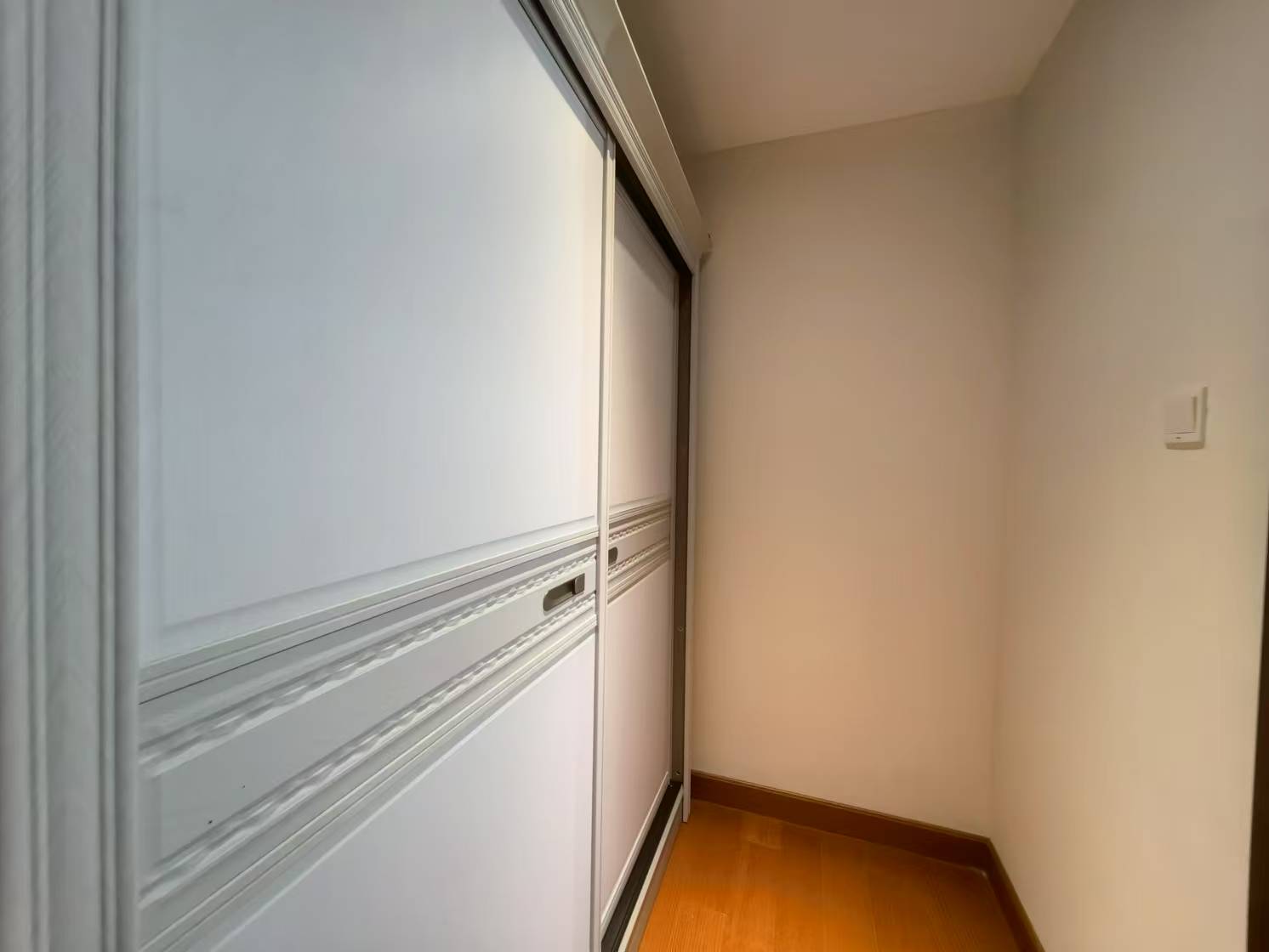 株洲恒大悦珑台  4室2厅2卫    2000.0元/月 株洲恒大悦珑台  4室2厅2卫    2000.0元/月室内图