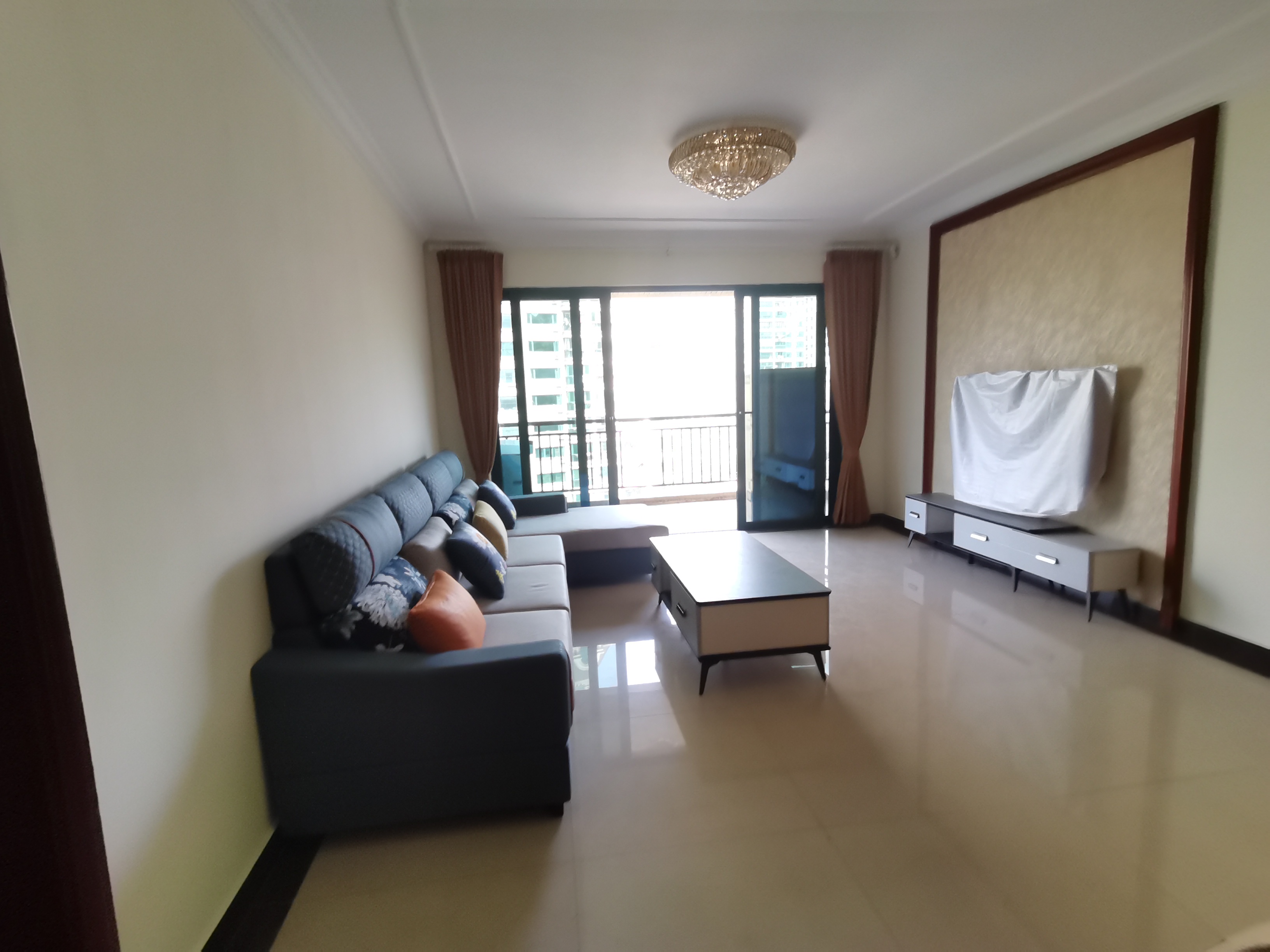 恒大城  4室2厅2卫    2800.0元/月 恒大城  4室2厅2卫    2800.0元/月