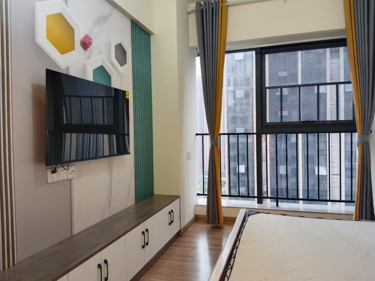 碧桂园印象 1室1厅1卫 1500.0元/月 碧桂园印象 1室1厅1卫 1500.0元/月室内图